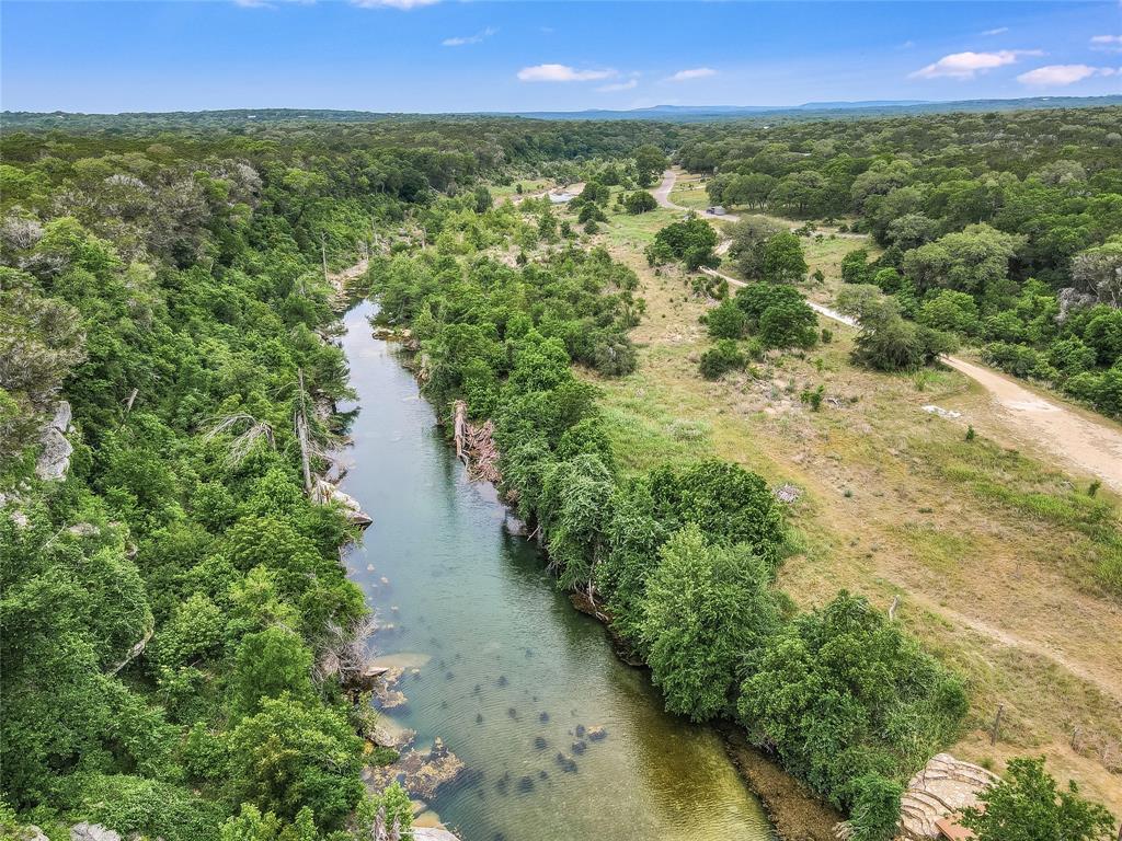 4401 Cottonwood Rd, Wimberley, TX 78676