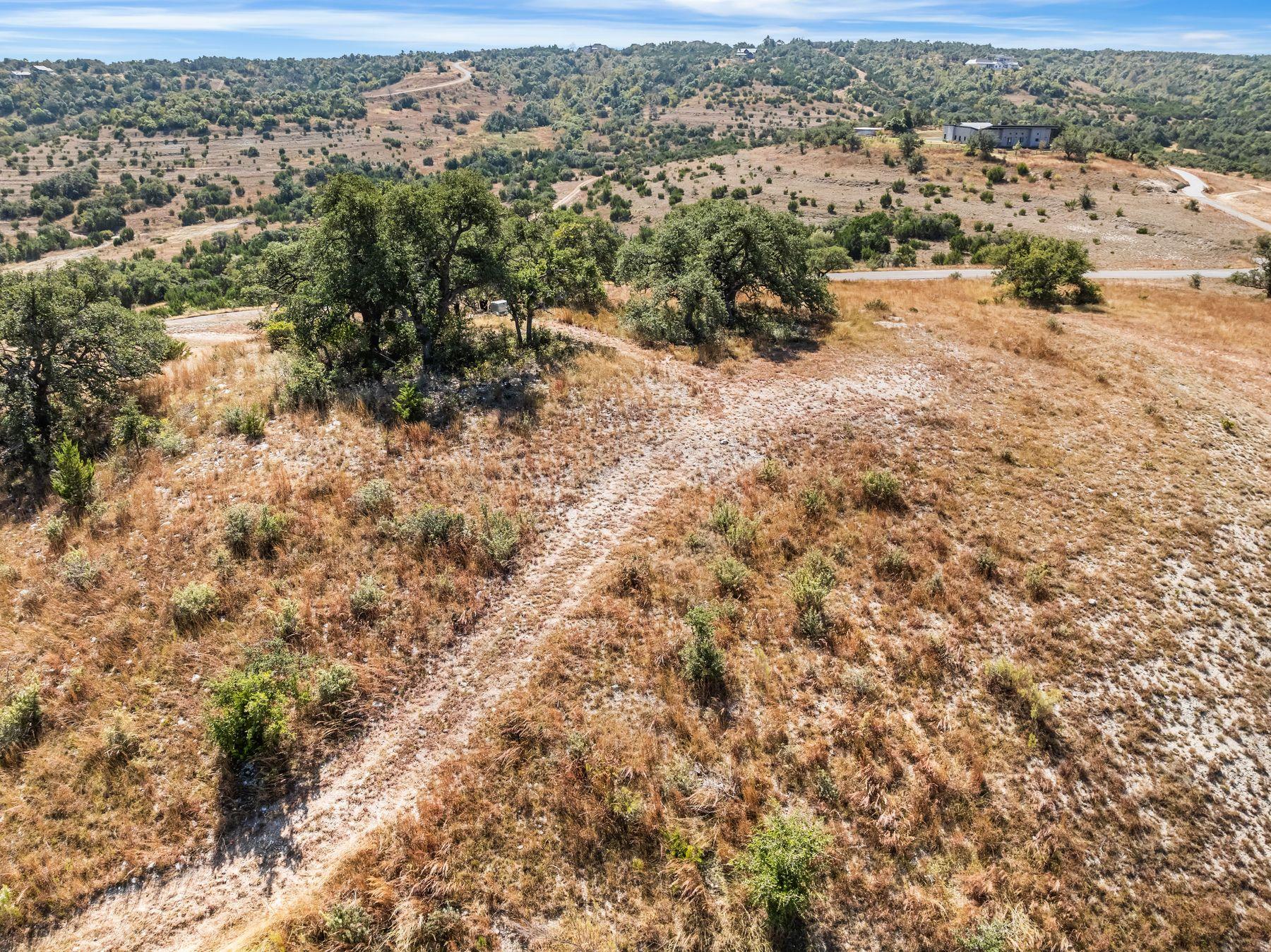 226 S Walnut Springs Rd, Johnson City, TX 78636