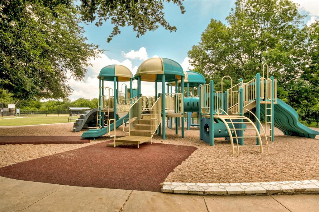 16610 Black Kettle Dr, Leander, TX 78641