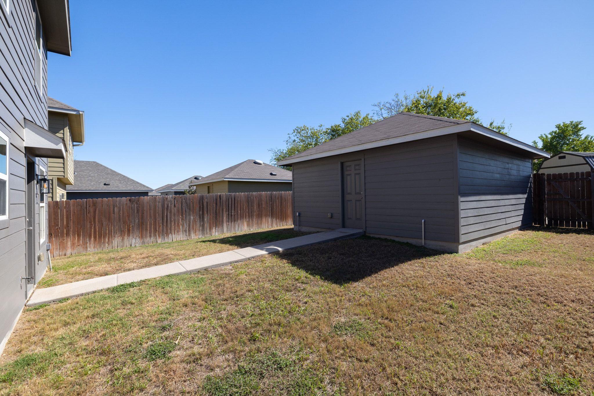 464 S Brook Dr, Leander, TX 78641