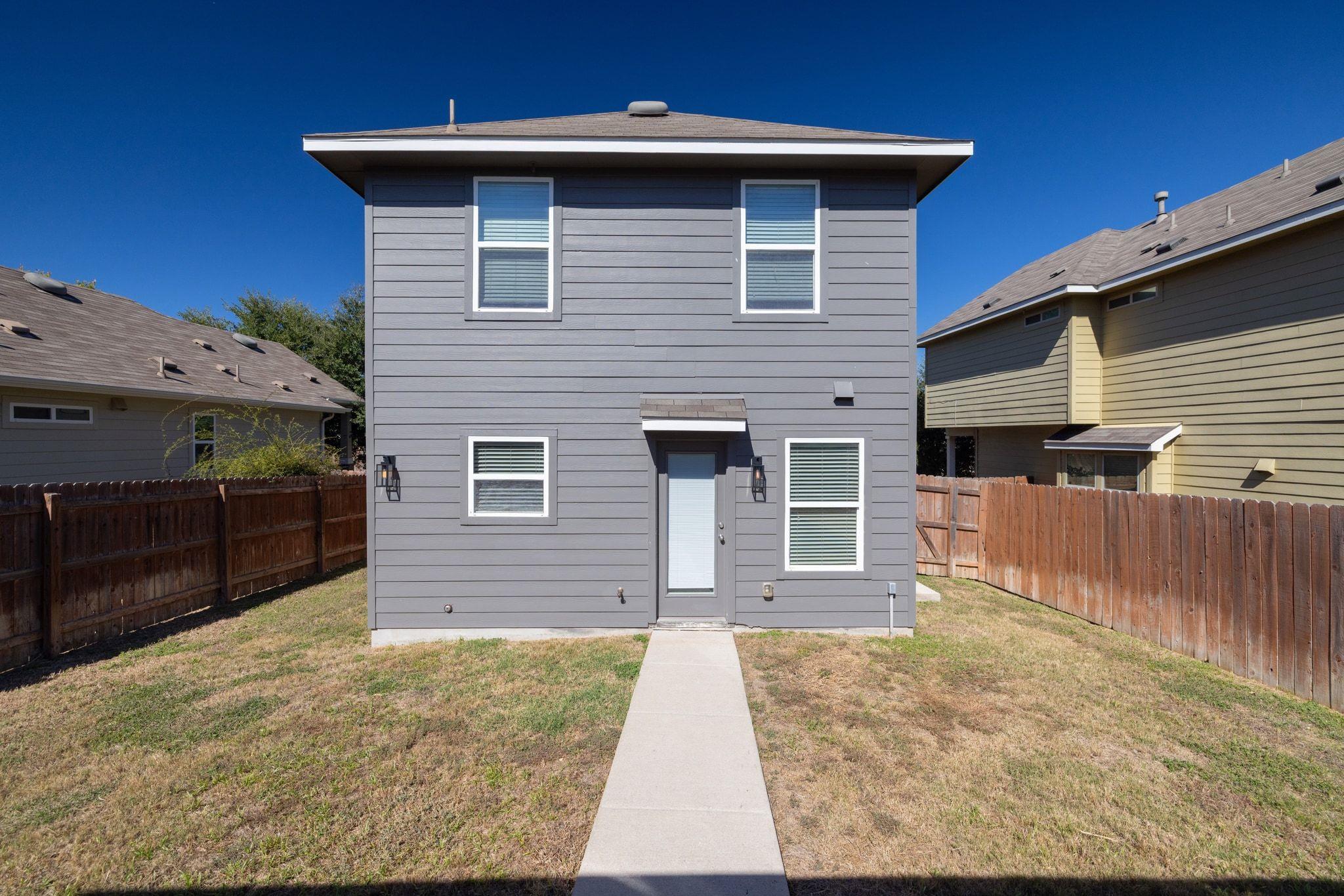 464 S Brook Dr, Leander, TX 78641