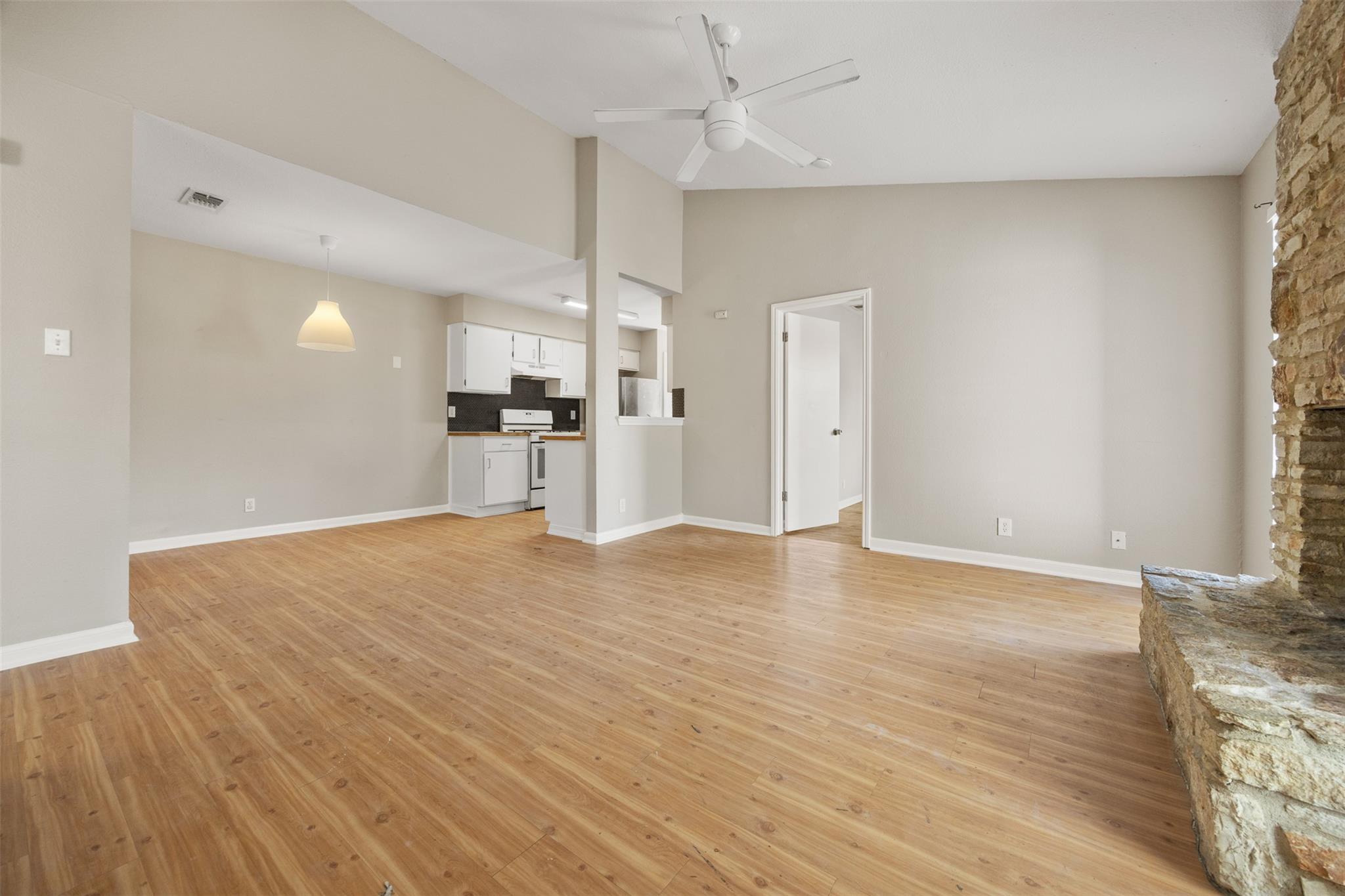 1905 Margalene Way # B, Austin, TX 78728