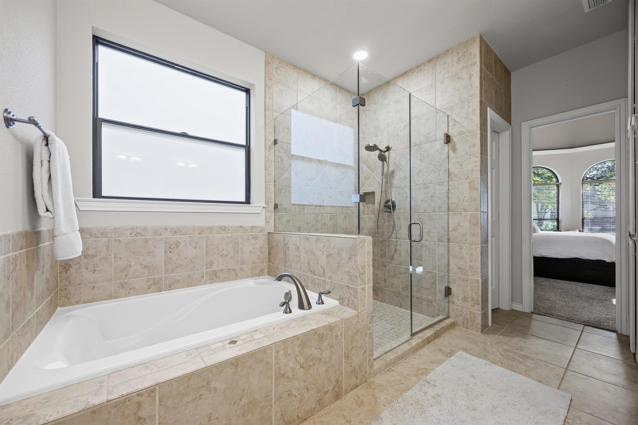 7404 Curly Leaf Cv, Austin, TX 78750