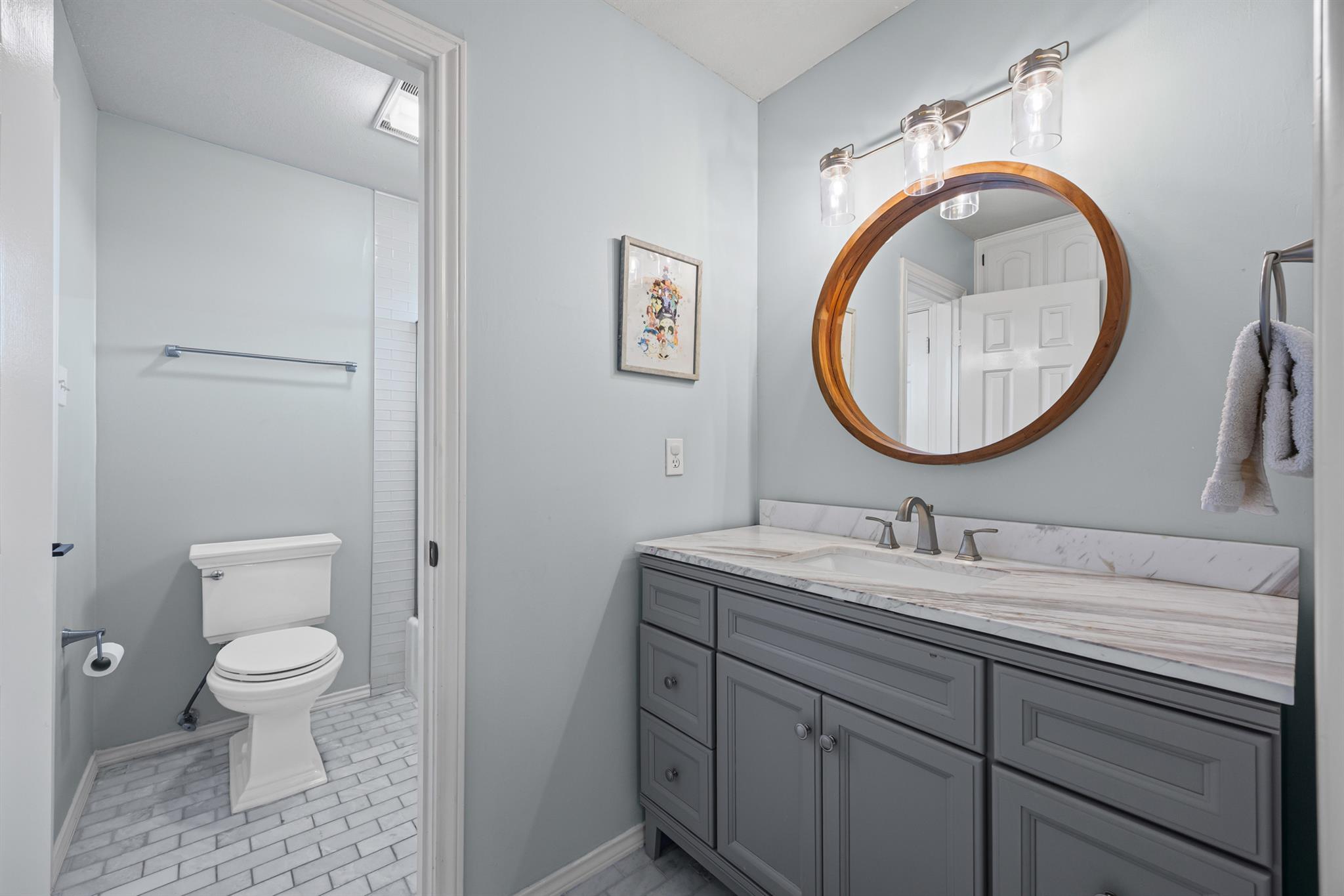 7404 Curly Leaf Cv, Austin, TX 78750