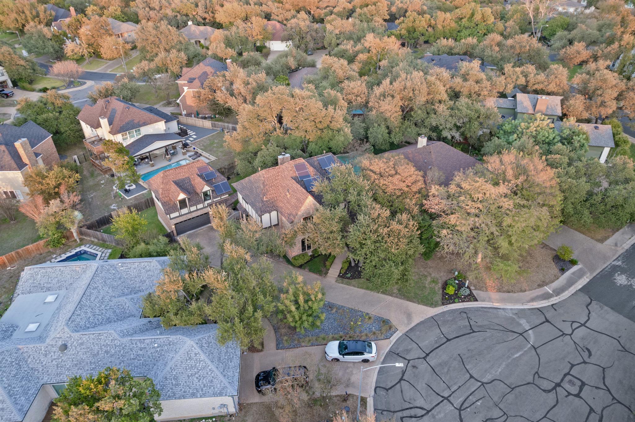 7404 Curly Leaf Cv, Austin, TX 78750