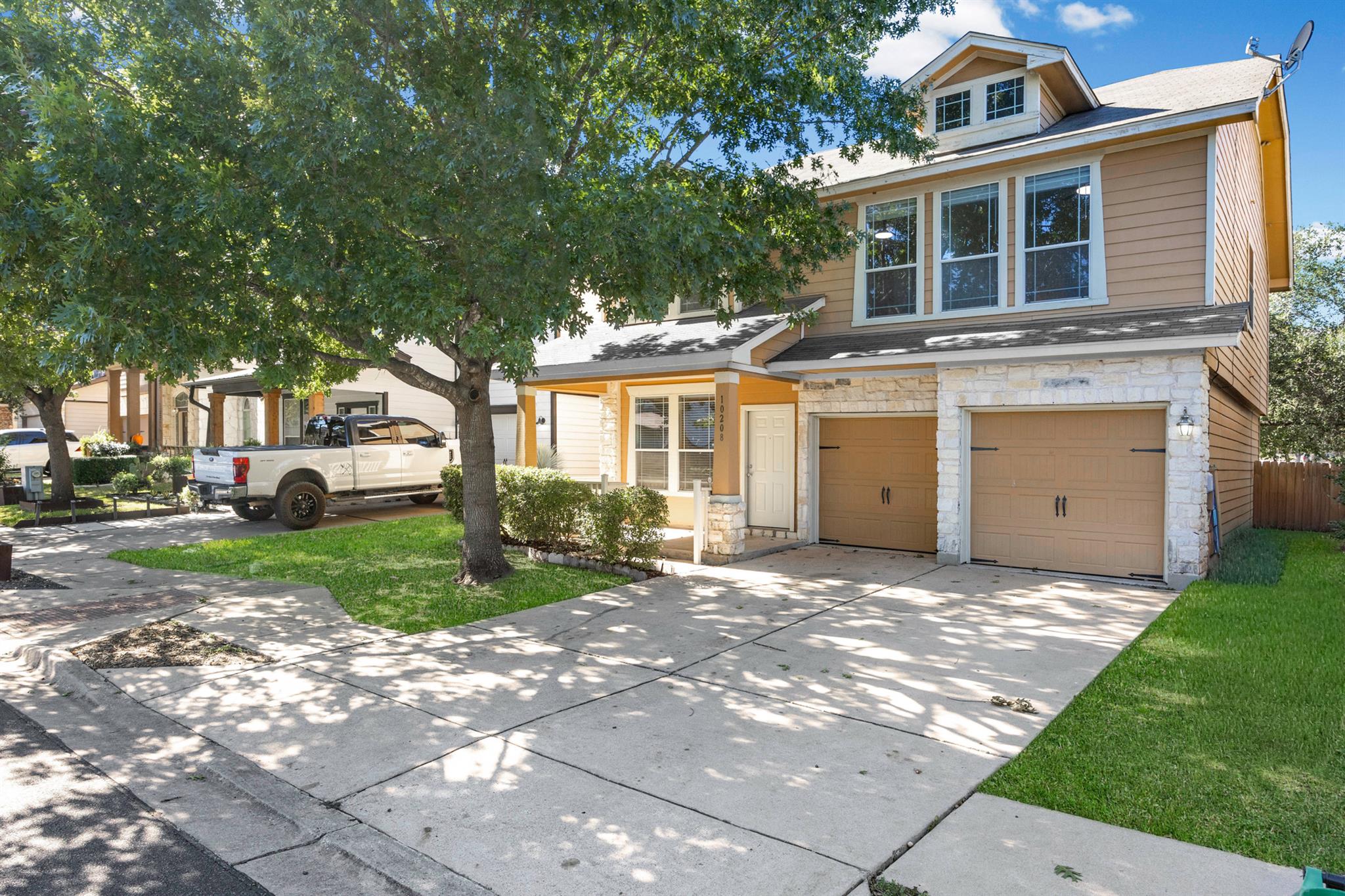 10208 Laredo Dr # 105, Austin, TX 78748