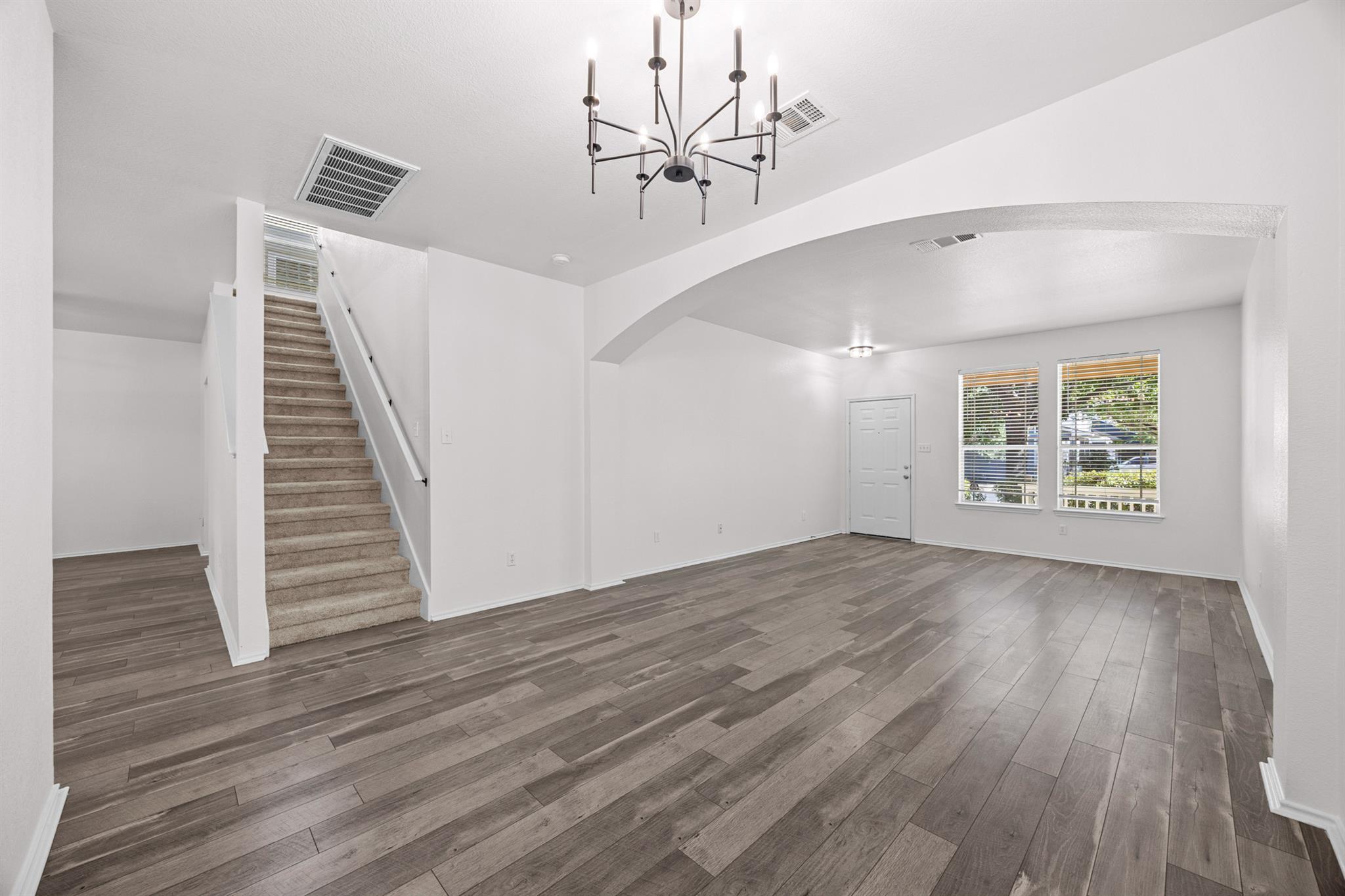 10208 Laredo Dr # 105, Austin, TX 78748