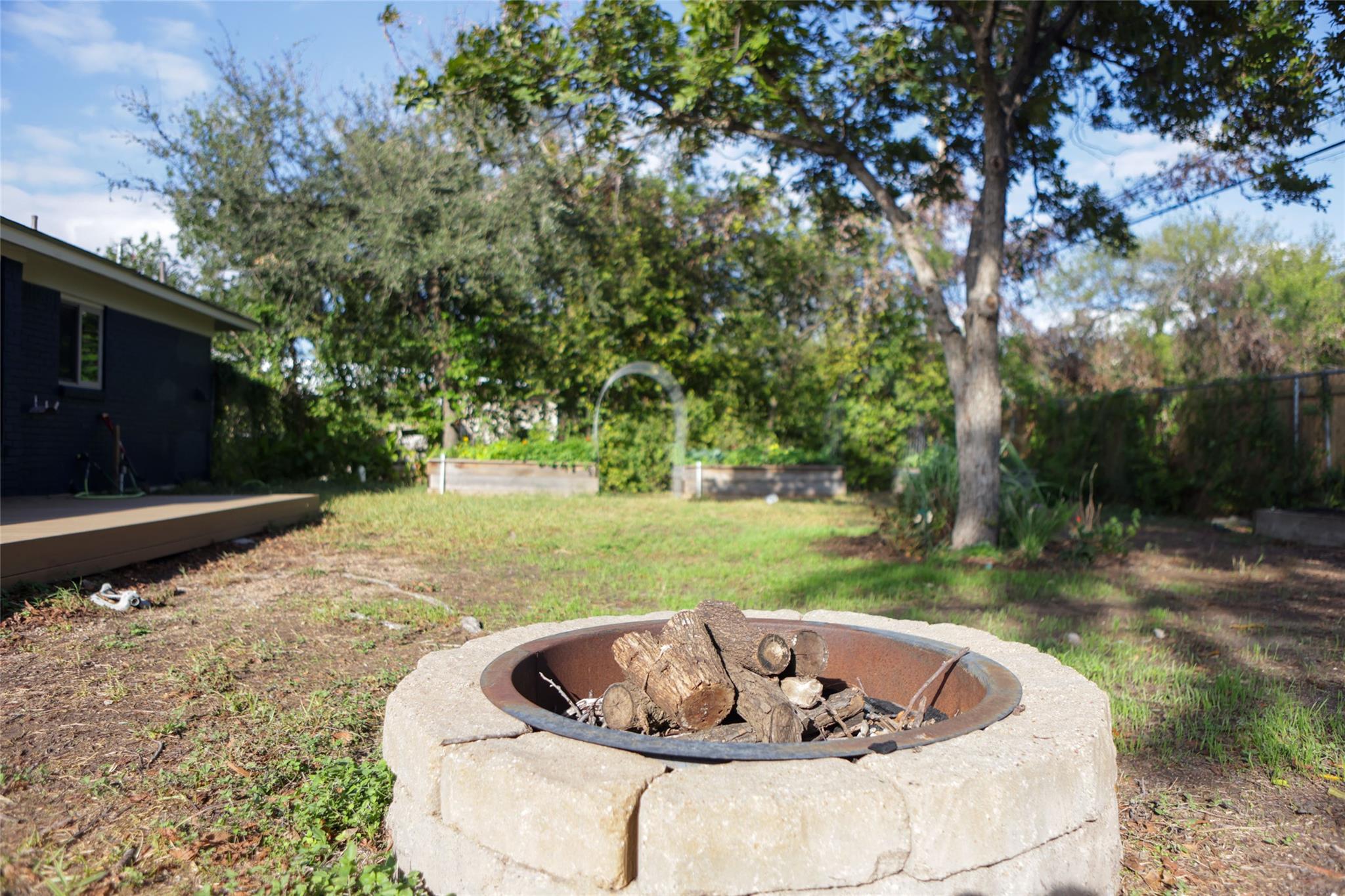 4815 Oldfort Hill Dr, Austin, TX 78723