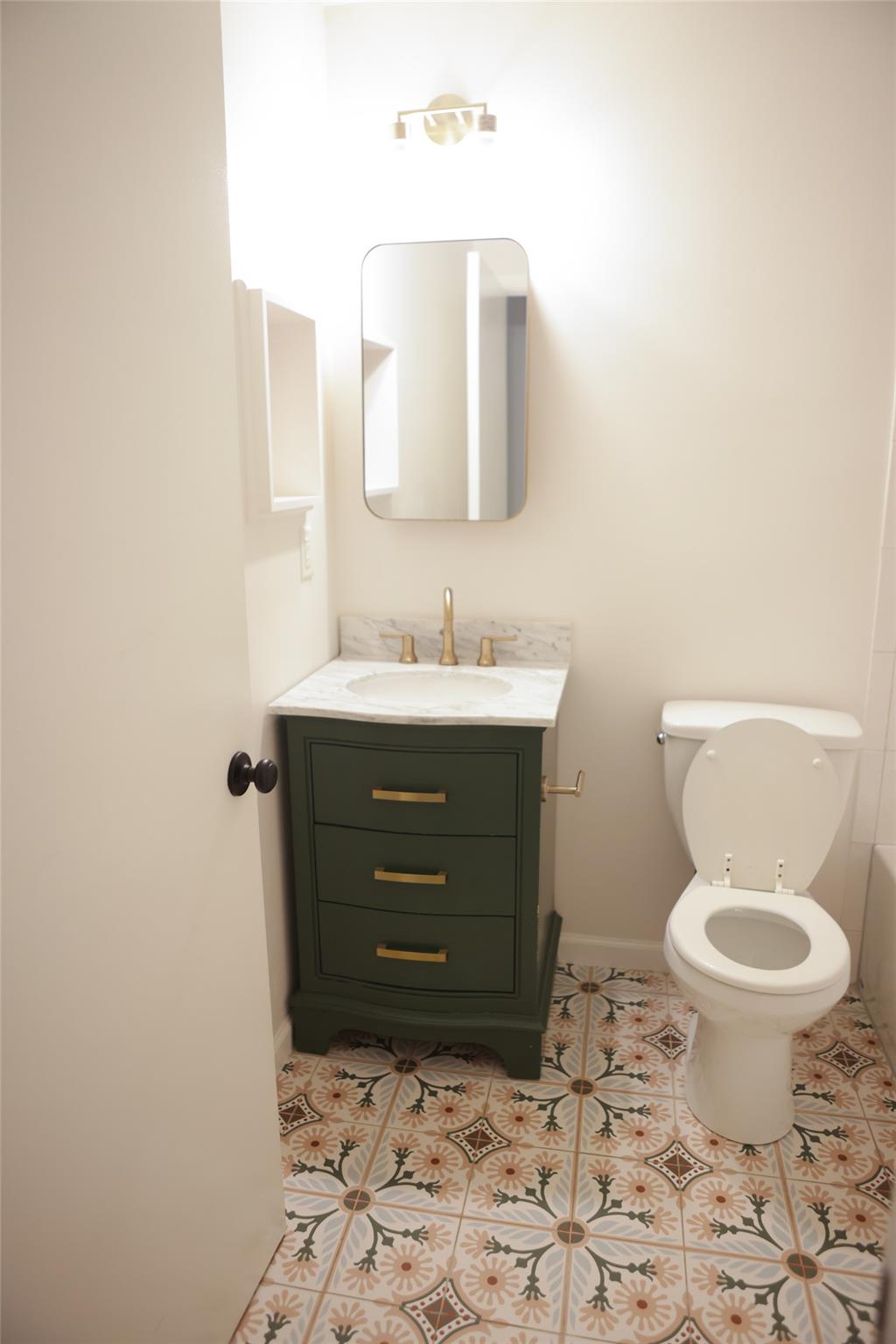 4815 Oldfort Hill Dr, Austin, TX 78723