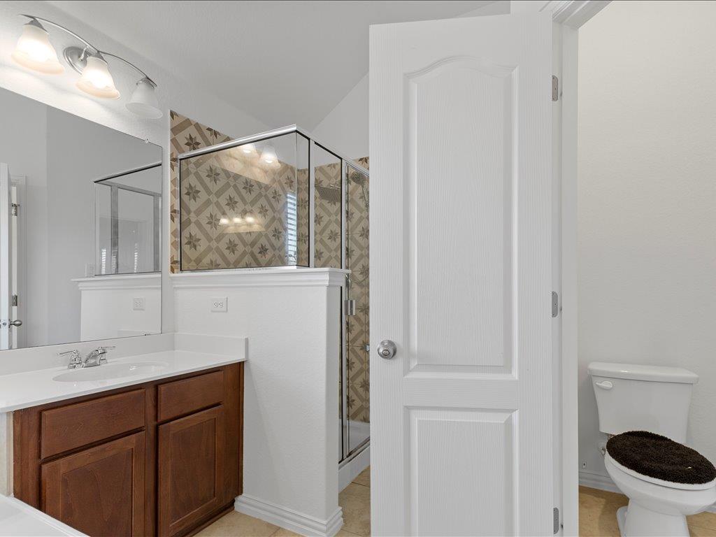 693 Spinnaker Loop, Kyle, TX 78640