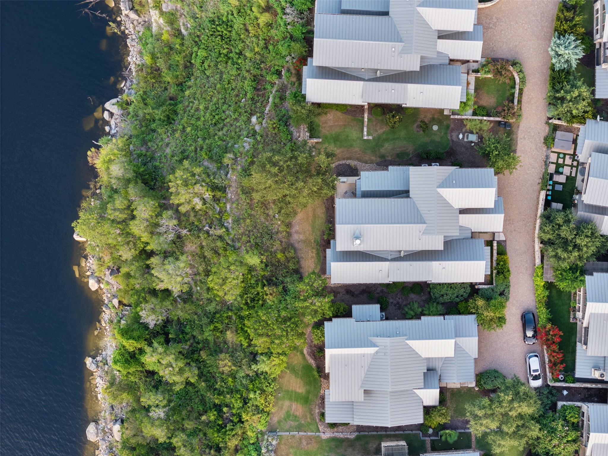 19412 Los Alamitos Ln # 28, Spicewood, TX 78669