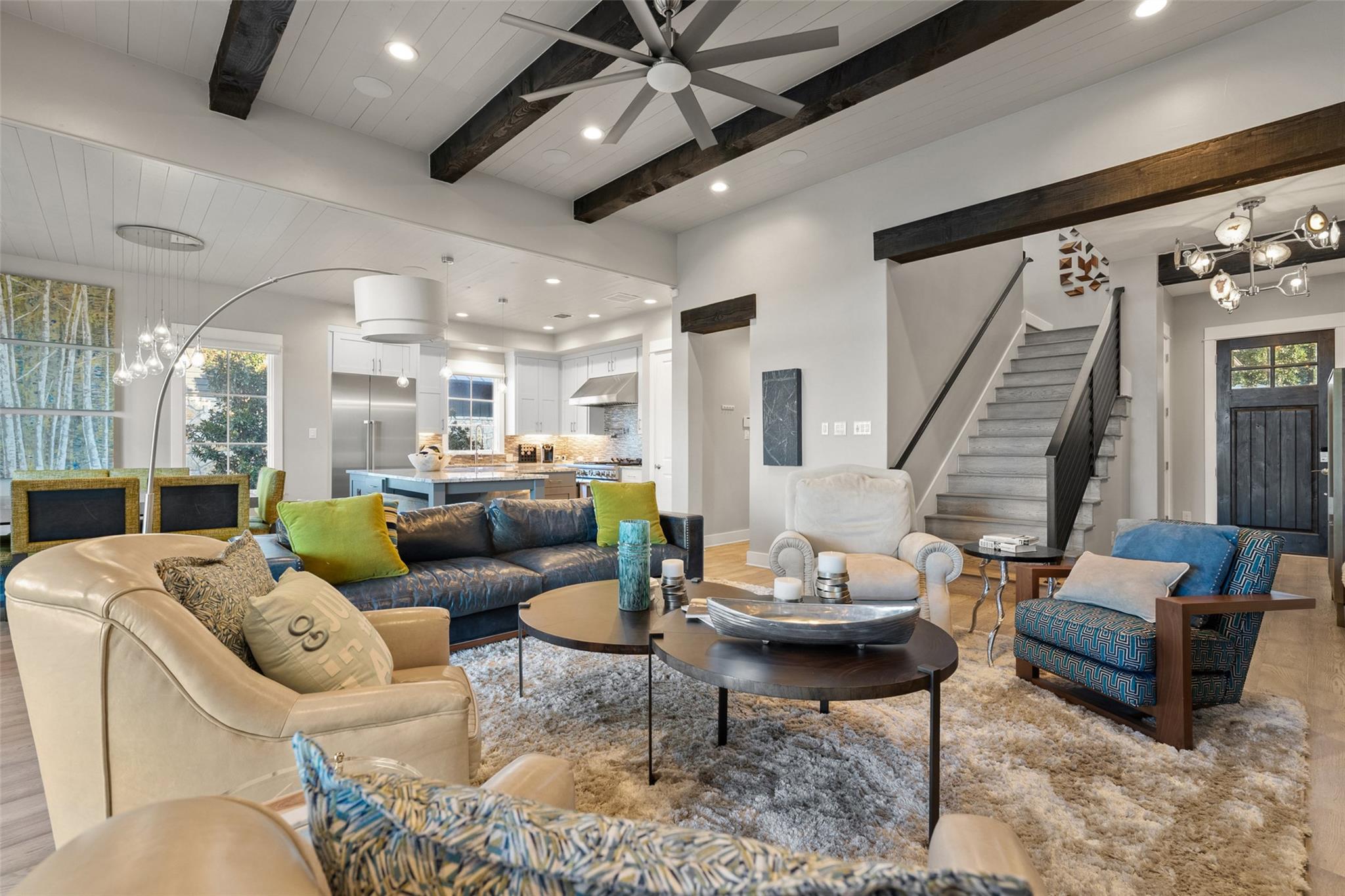 19412 Los Alamitos Ln # 28, Spicewood, TX 78669