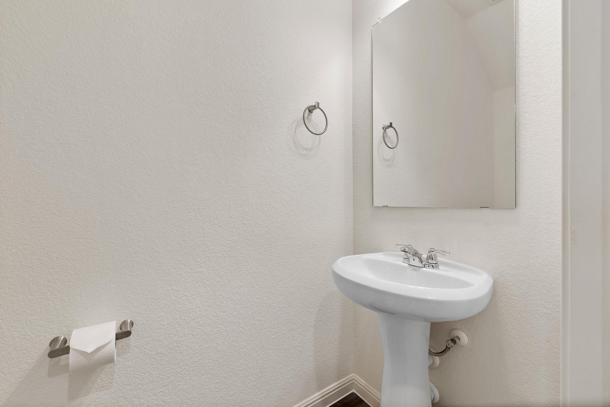 640 Gemsbok Rd, Hutto, TX 78634