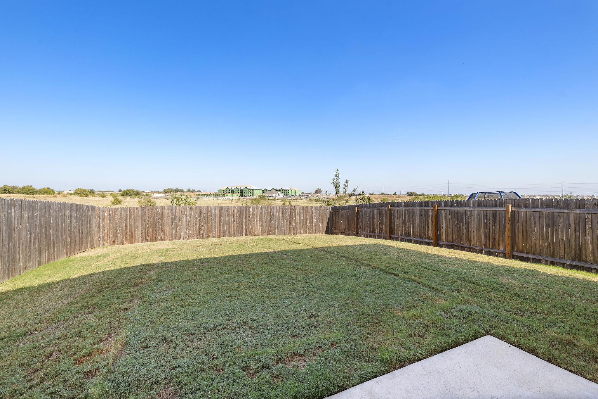 640 Gemsbok Rd, Hutto, TX 78634