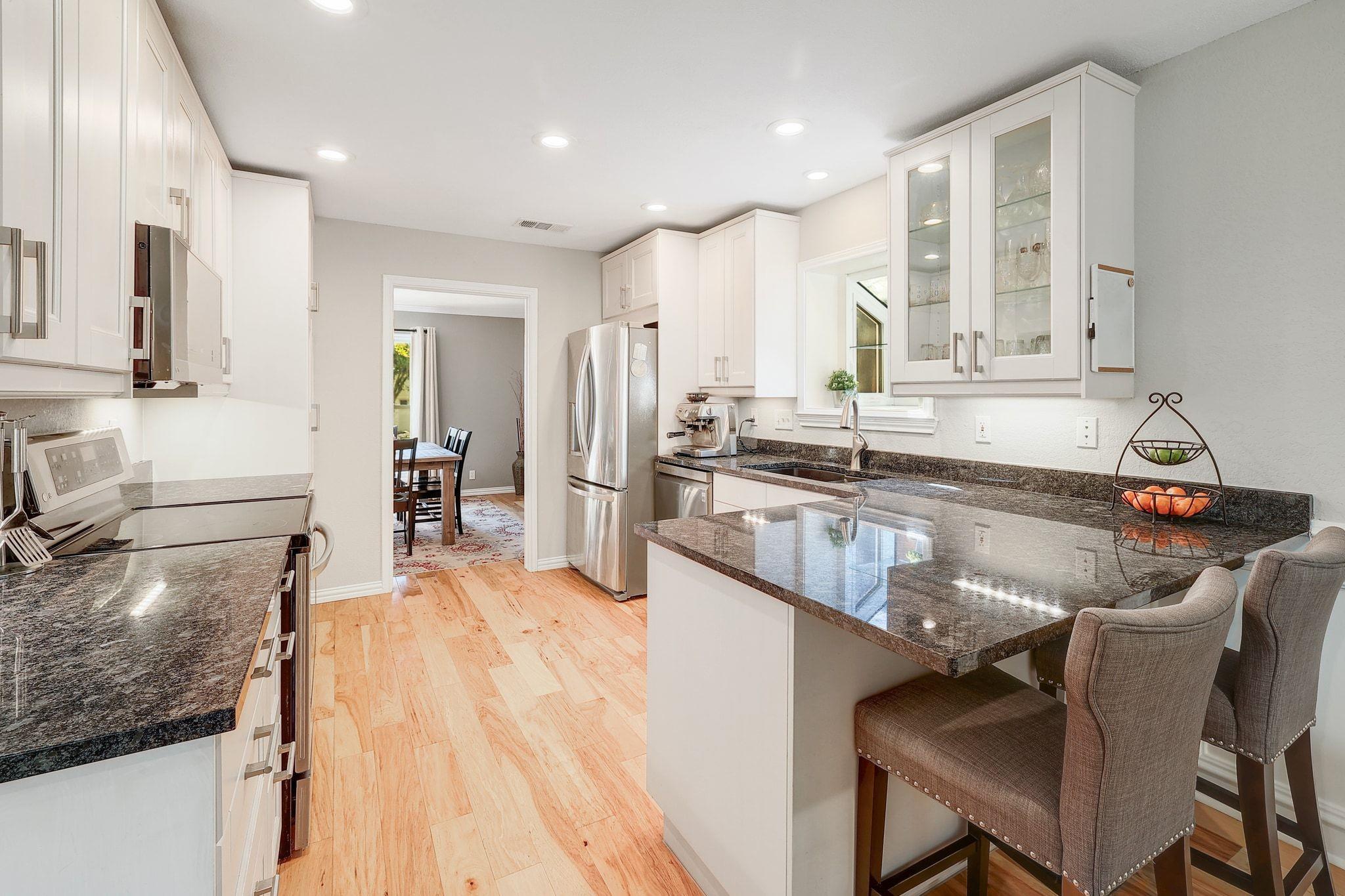 7104 Rusty Fig Dr, Austin, TX 78750