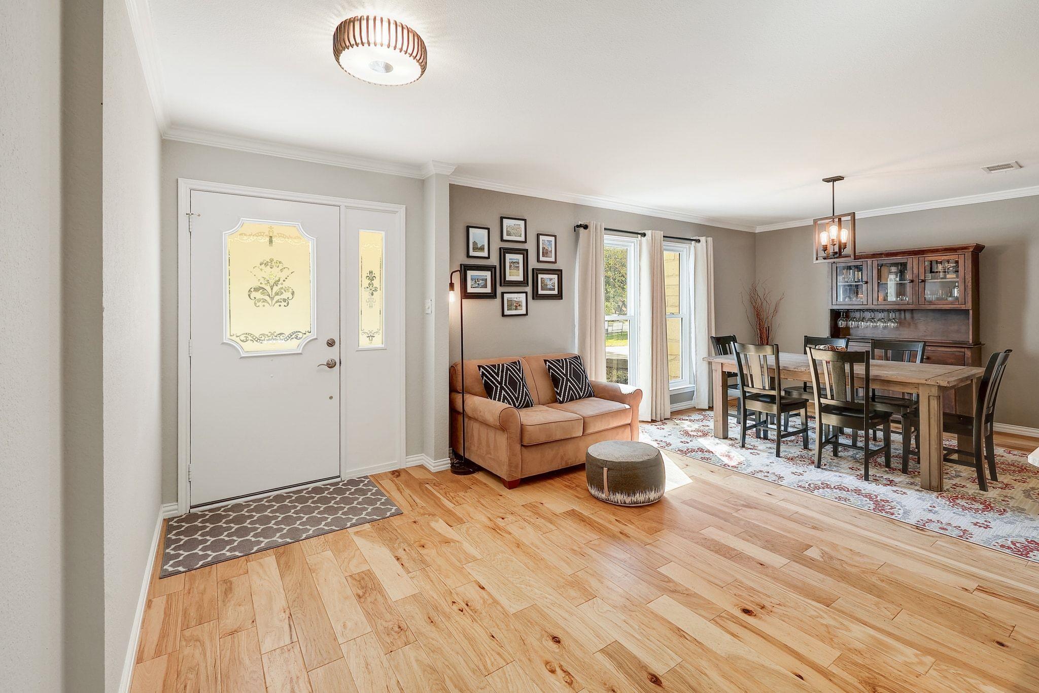 7104 Rusty Fig Dr, Austin, TX 78750