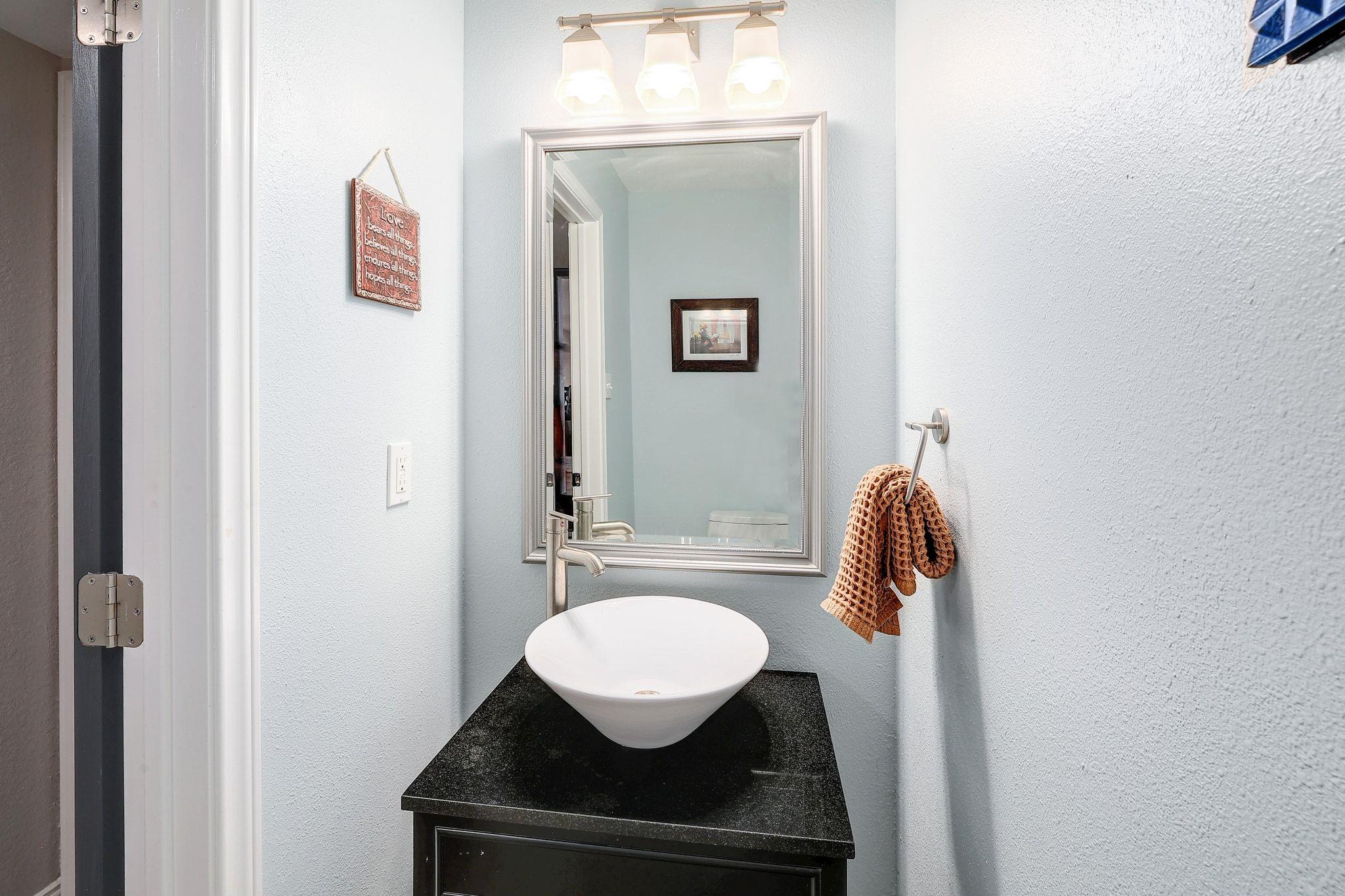 7104 Rusty Fig Dr, Austin, TX 78750