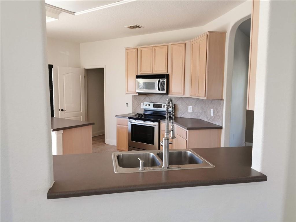 12909 Perconte Dr, Del Valle, TX 78617