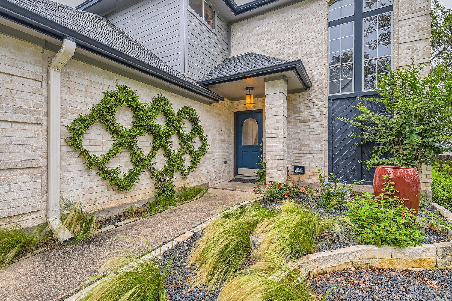 903 Lipan Trl, Austin, TX 78733