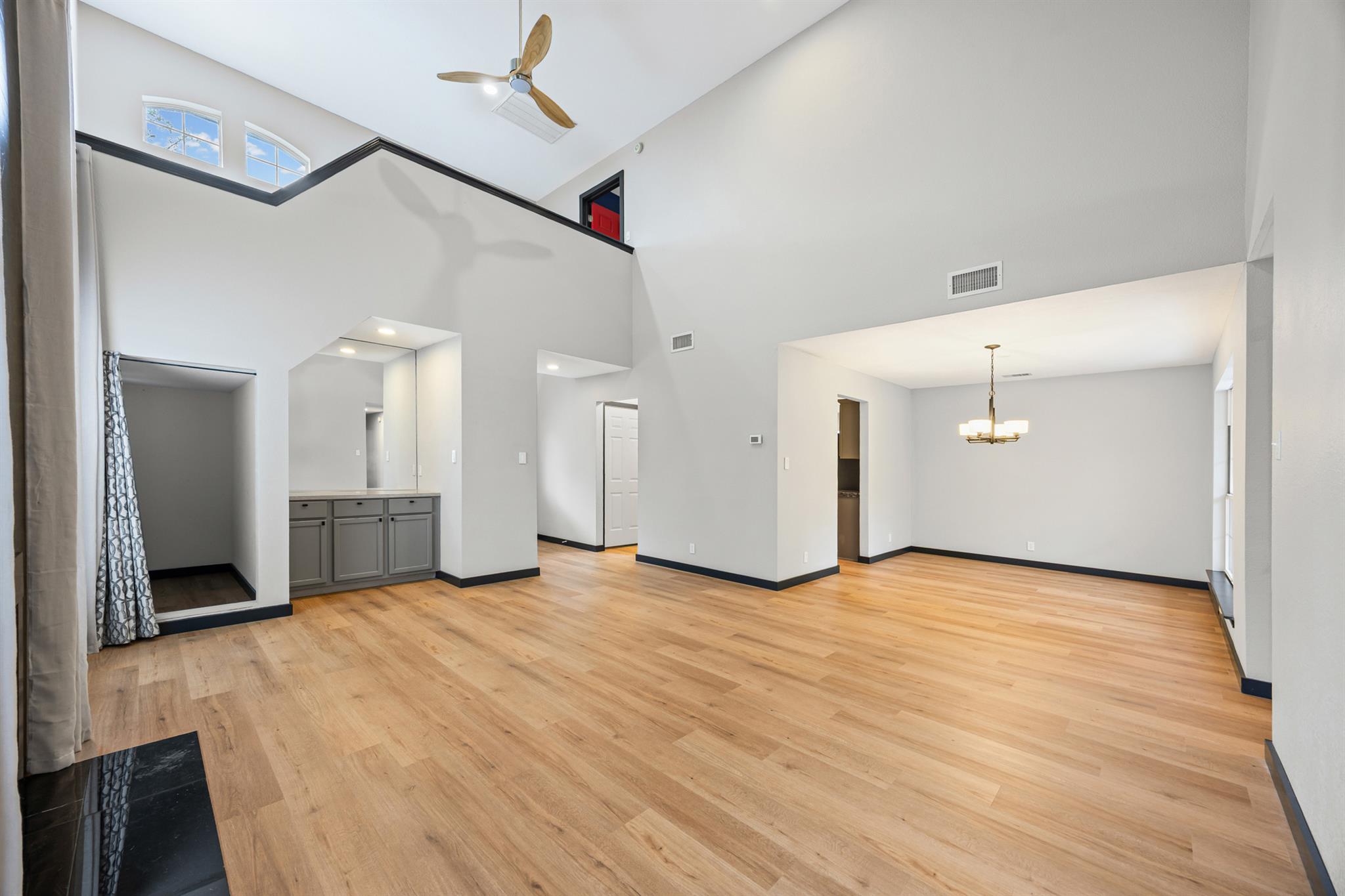 903 Lipan Trl, Austin, TX 78733