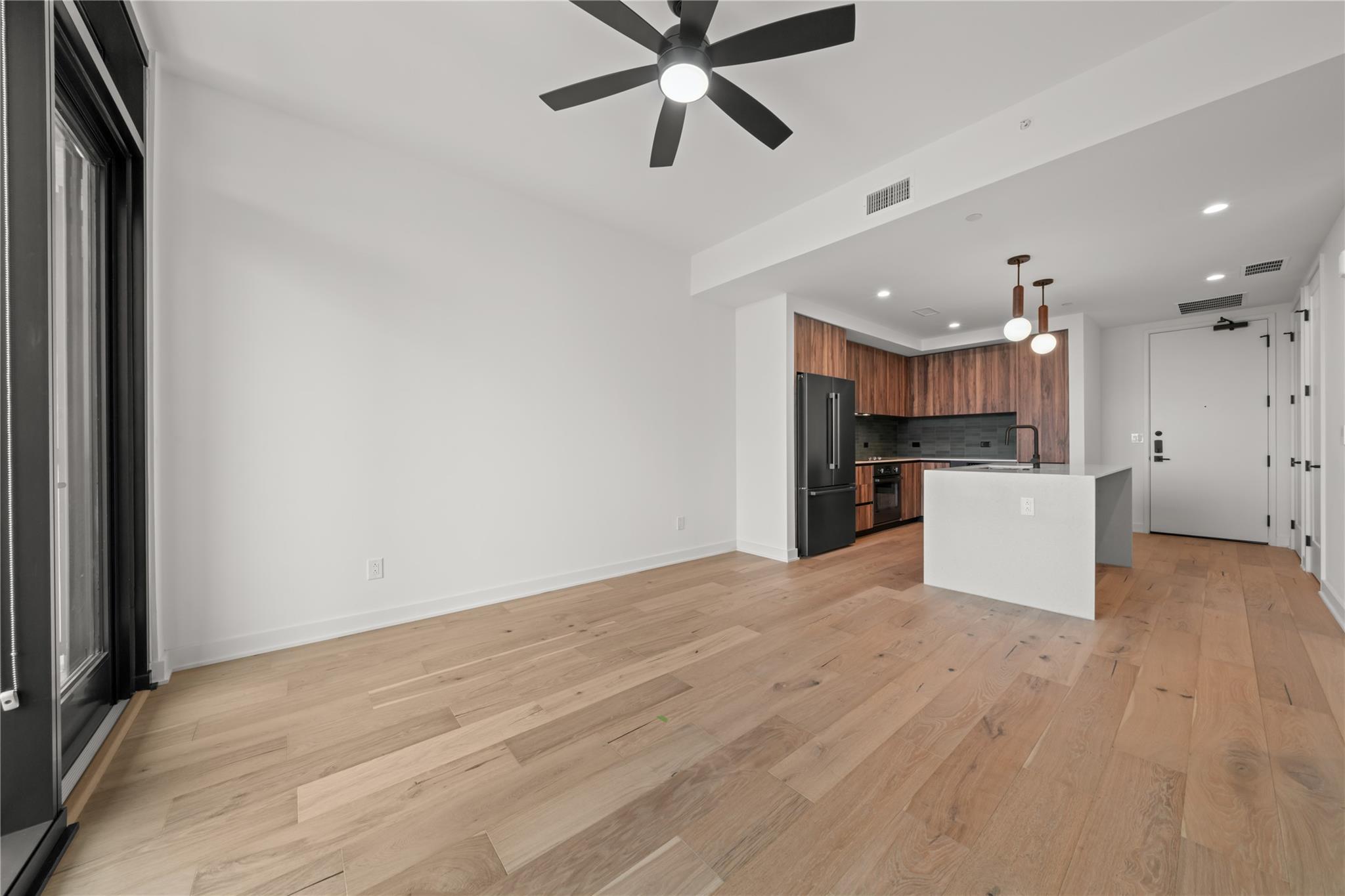 84 East Ave # 1708, Austin, TX 78701