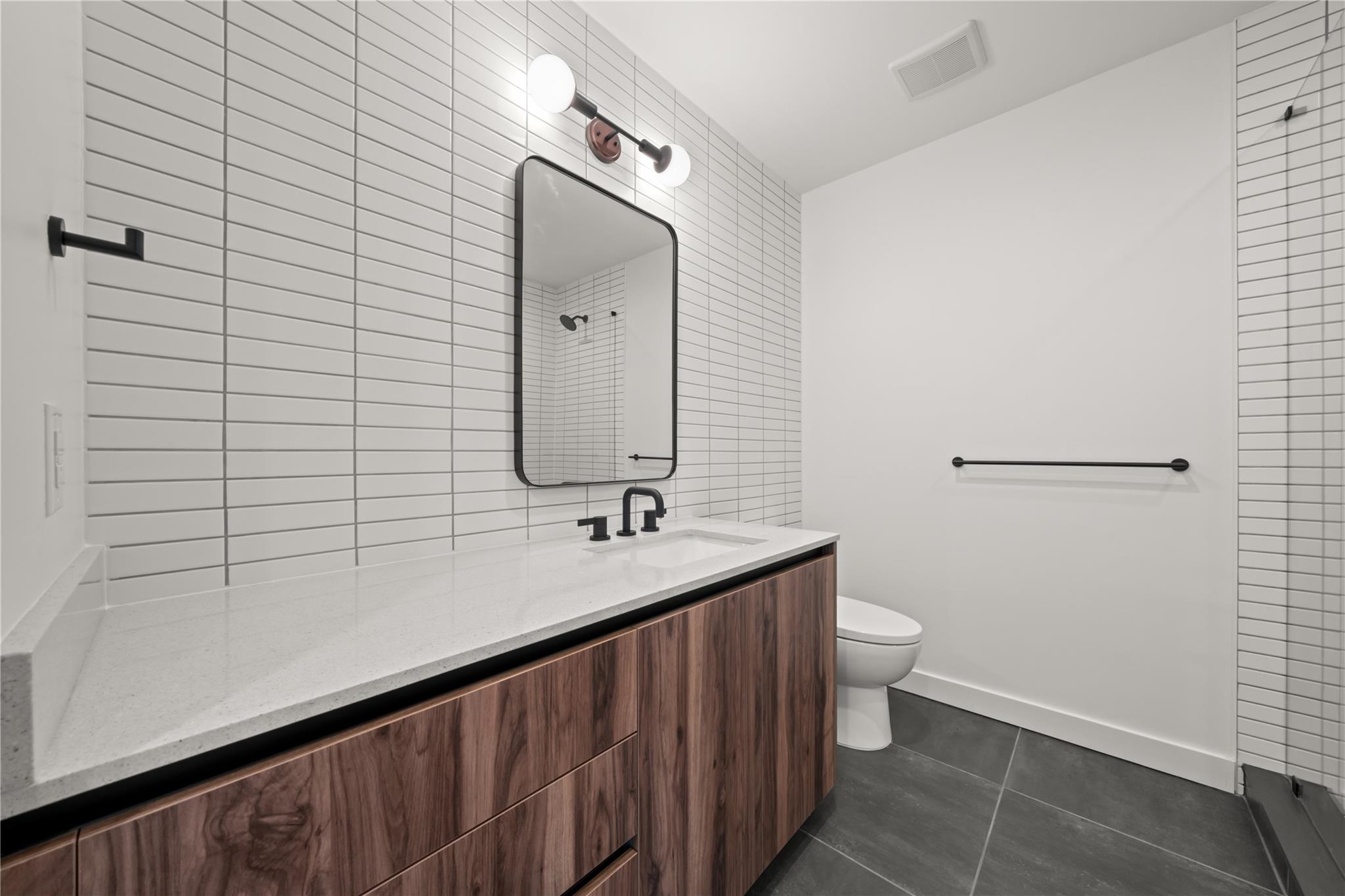 84 East Ave # 1708, Austin, TX 78701