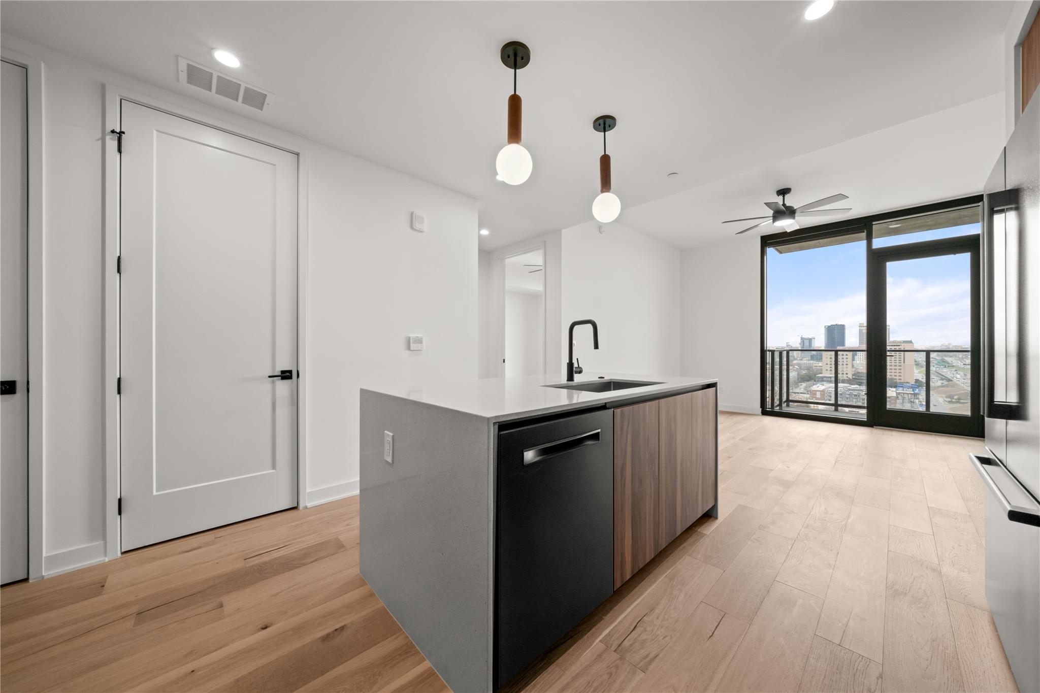 84 East Ave # 1708, Austin, TX 78701