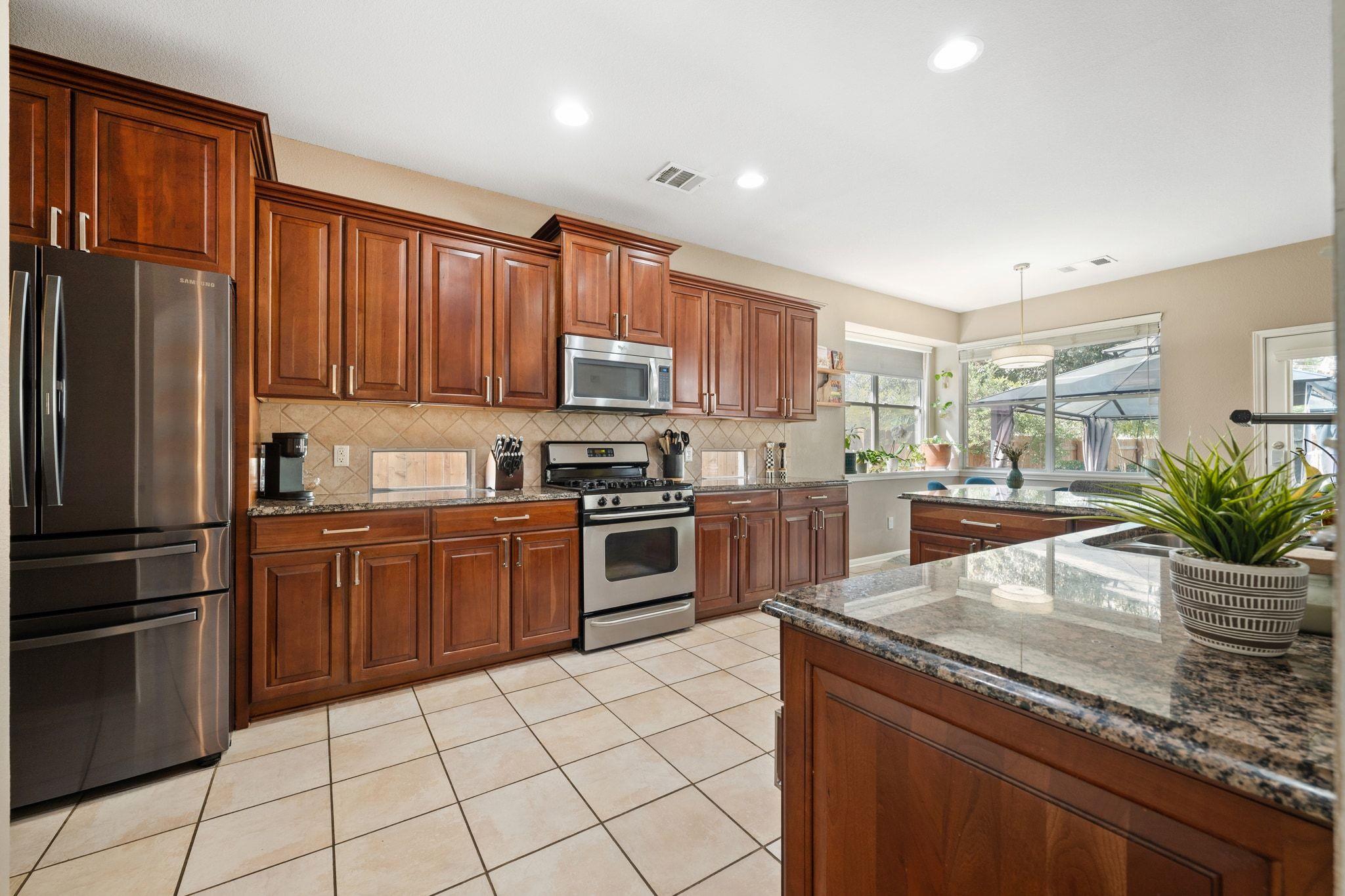 13720 Shadowlawn Trce, Manor, TX 78653