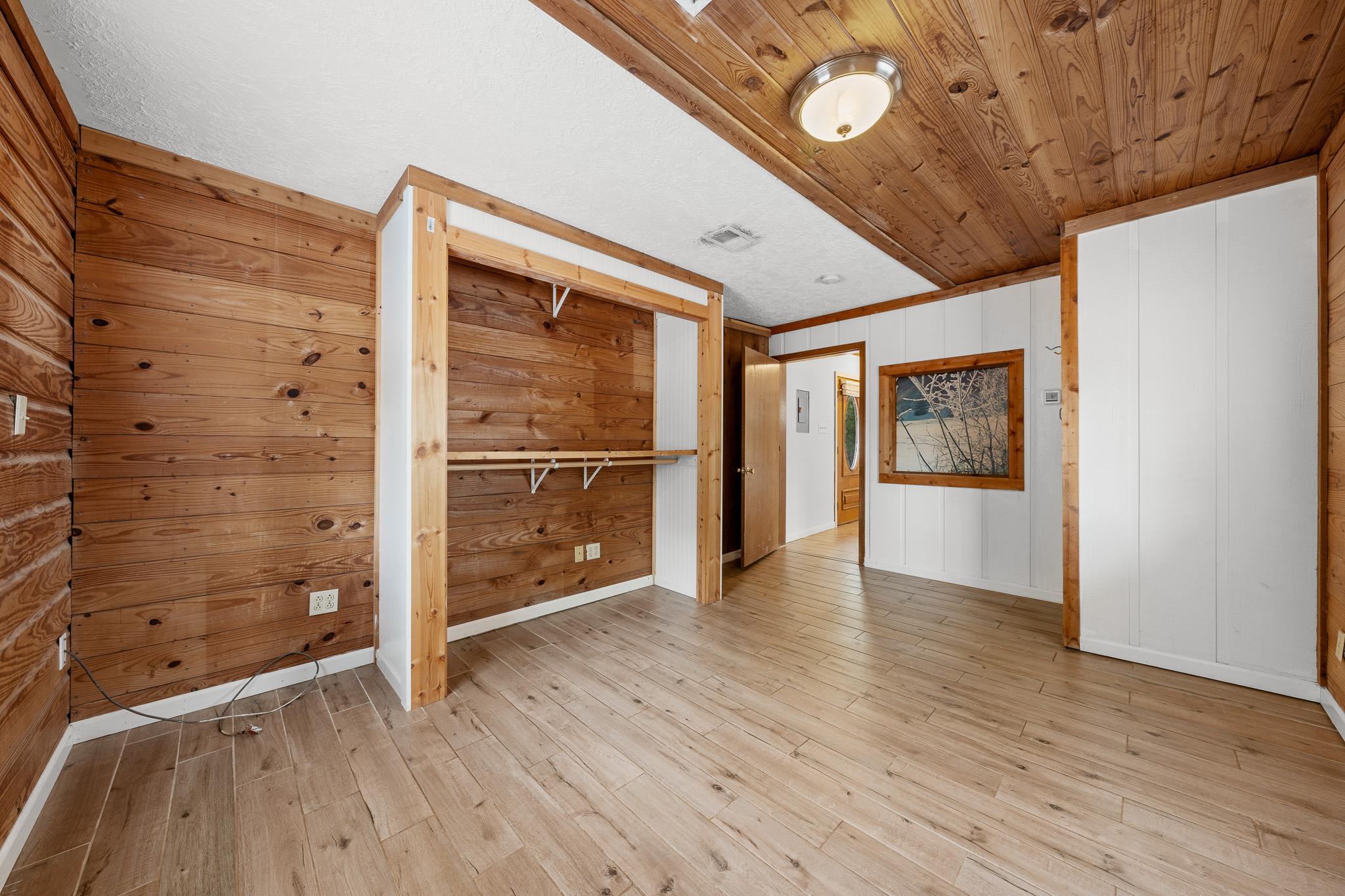 301 Tatum Rd, Martindale, TX 78655