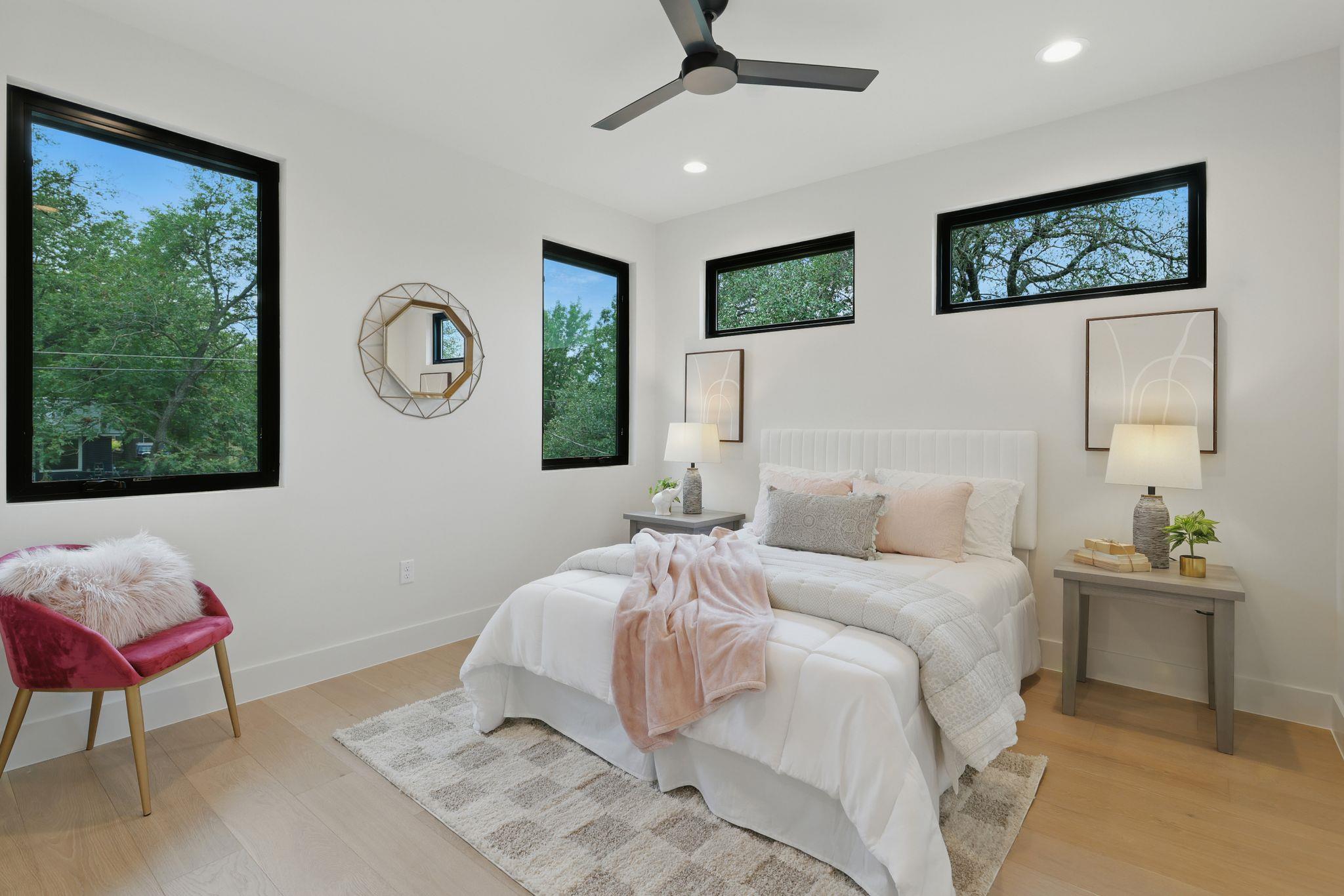 2711 Pegram Ave, Austin, TX 78757