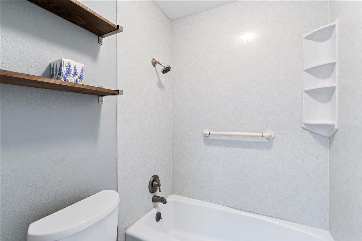 11522 Antigua Dr, Austin, TX 78759