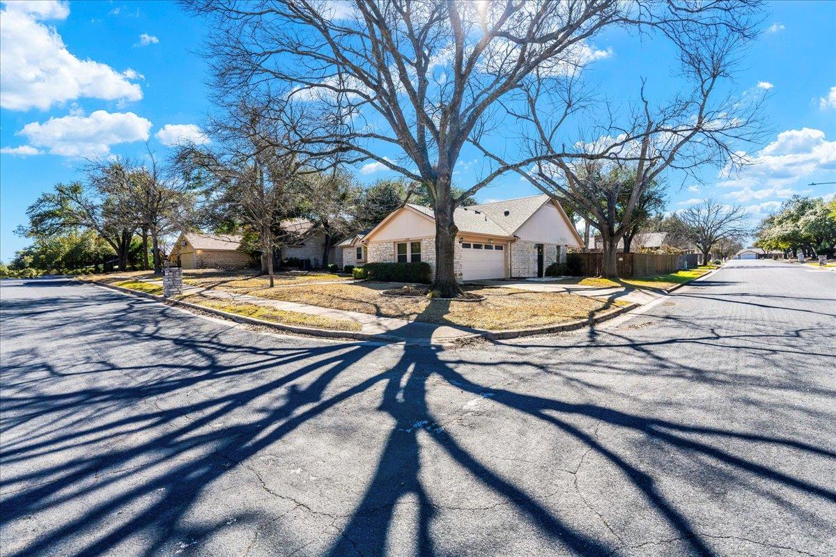 11522 Antigua Dr, Austin, TX 78759