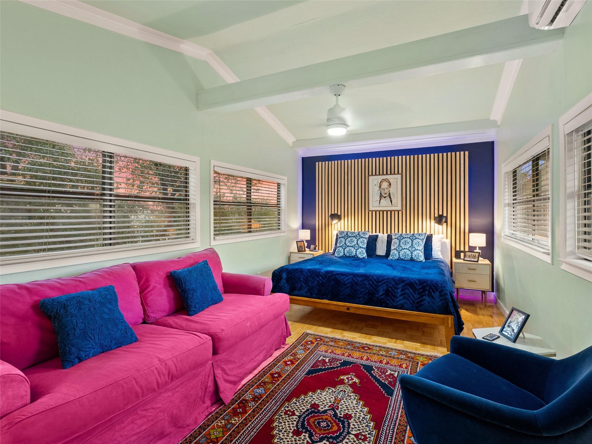 3500 R O Dr, Spicewood, TX 78669