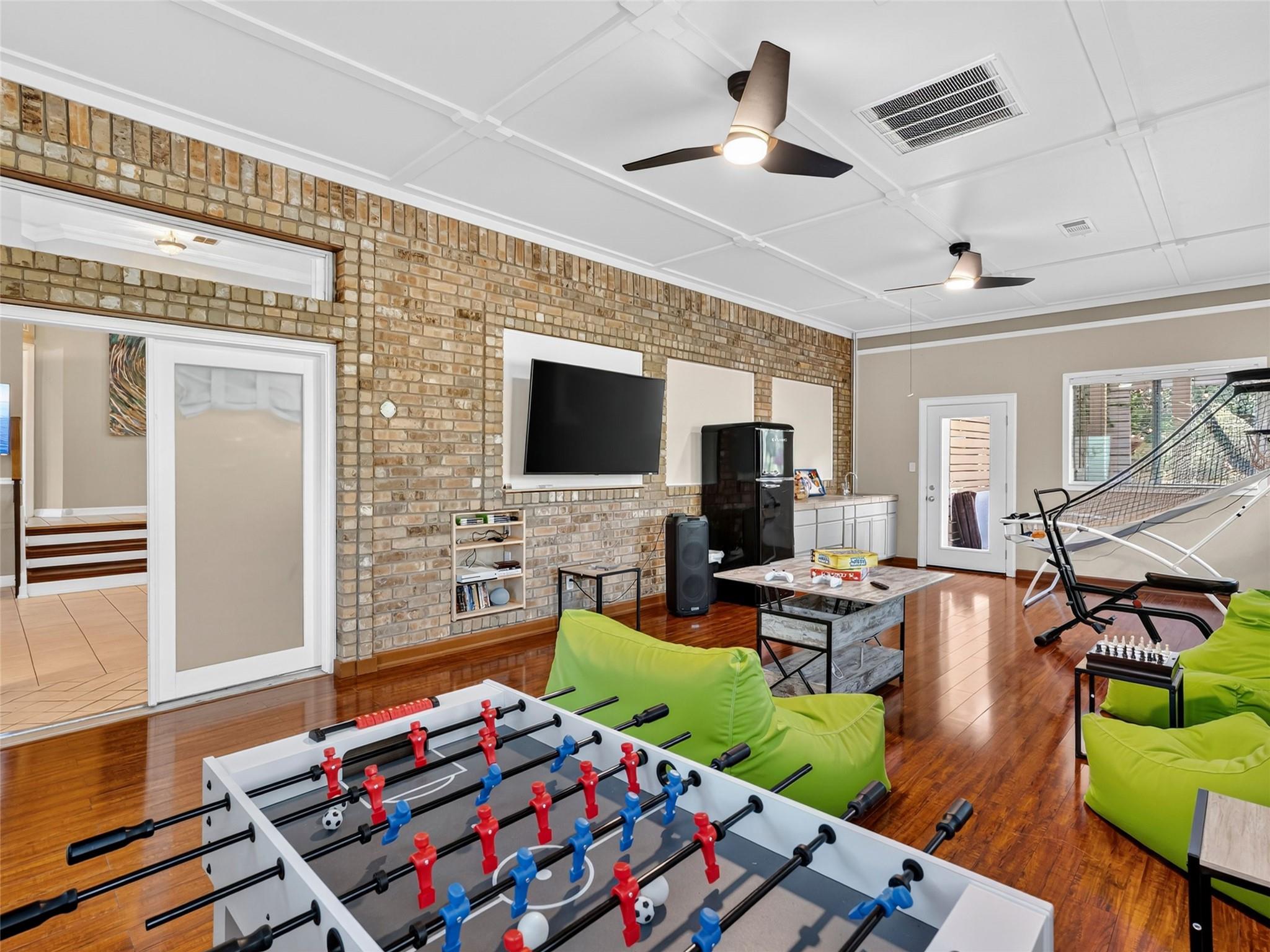 3500 R O Dr, Spicewood, TX 78669