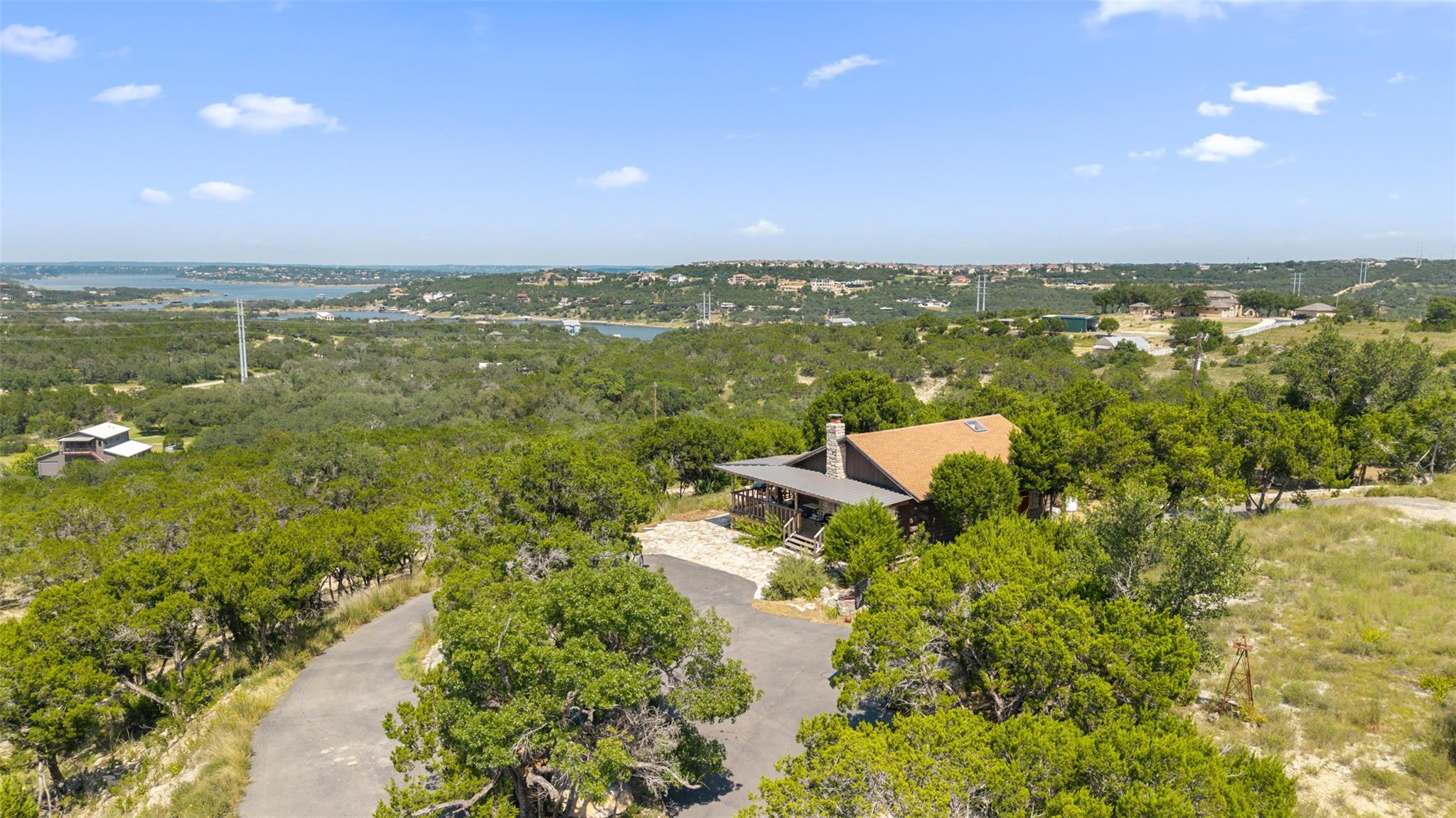3301 R O Dr, Spicewood, TX 78669