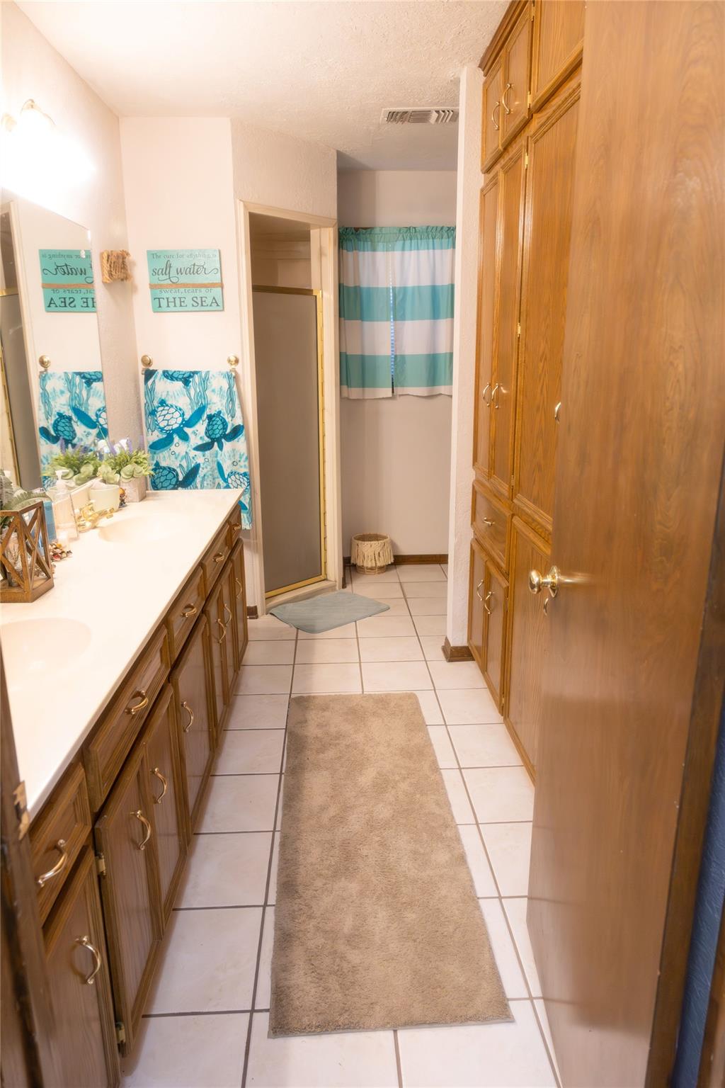 3225 Terrier Hill Ln, Brenham, TX 77833