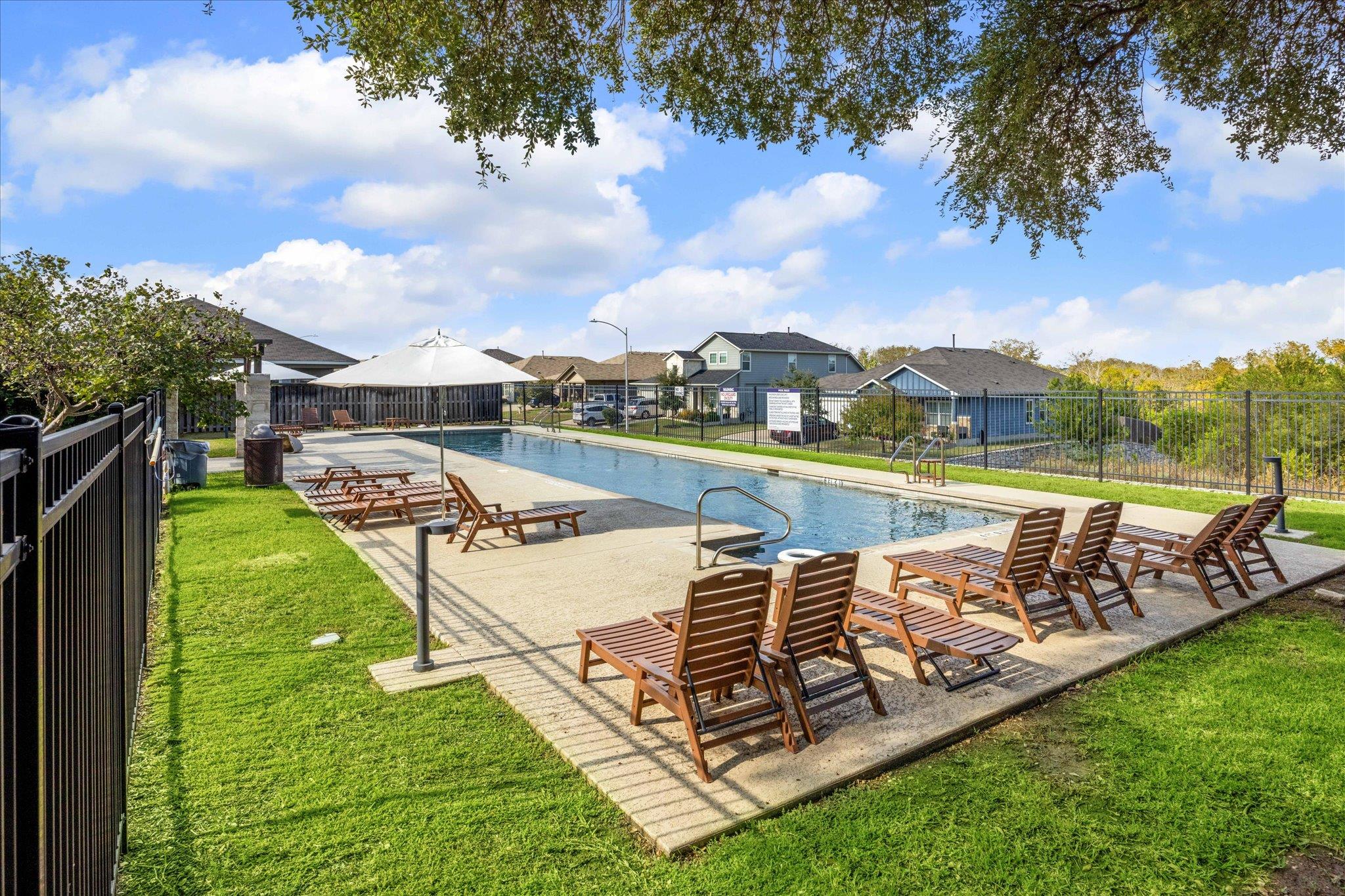 1412 Elbe St, Pflugerville, TX 78660