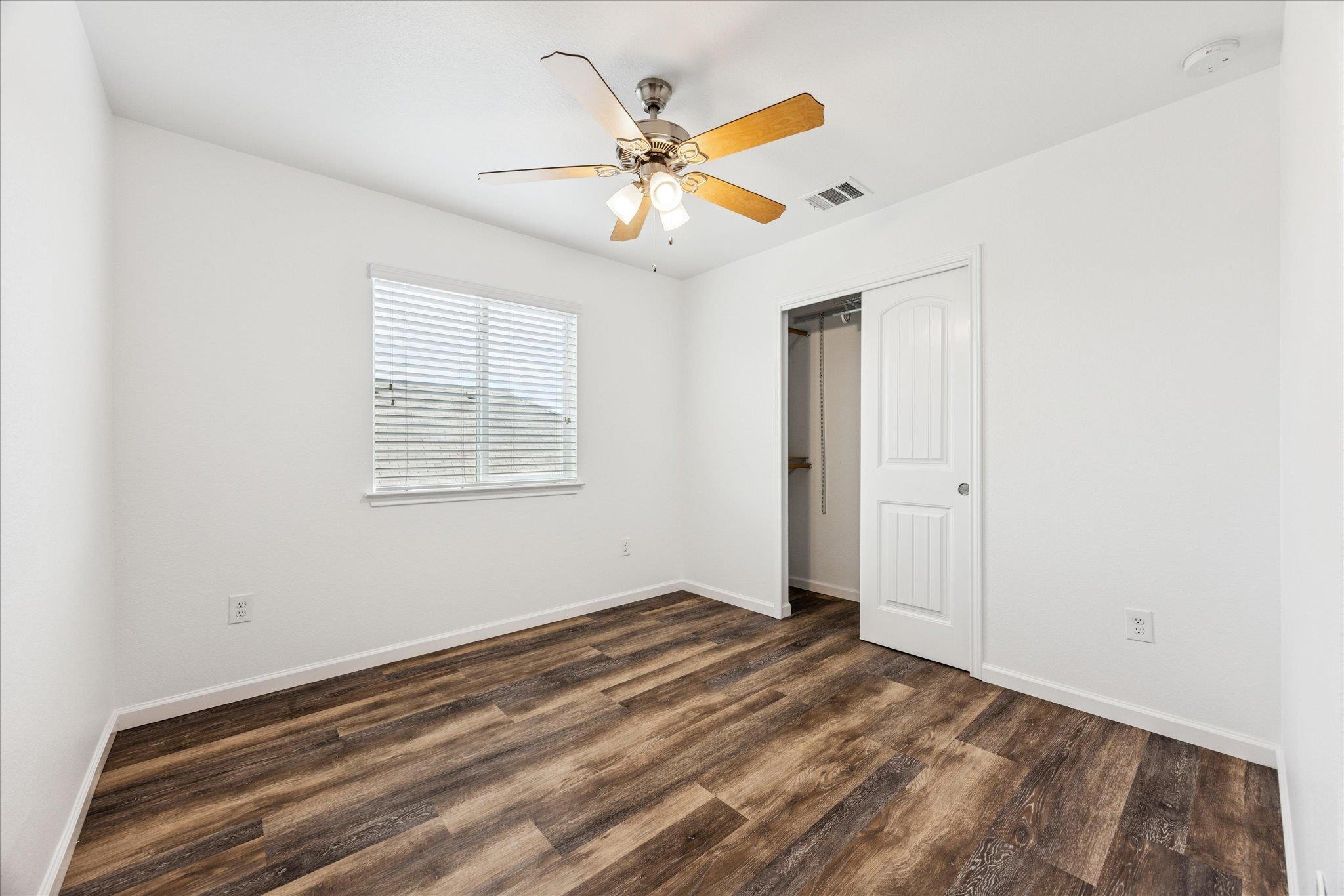 1412 Elbe St, Pflugerville, TX 78660