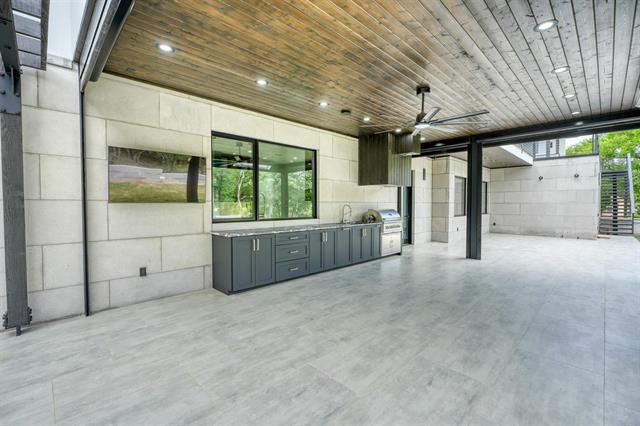 405 Bay West Blvd, Horseshoe Bay, TX 78657