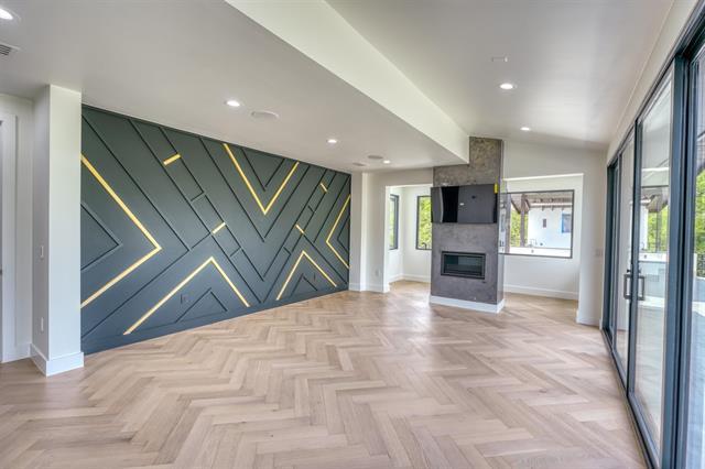 405 Bay West Blvd, Horseshoe Bay, TX 78657