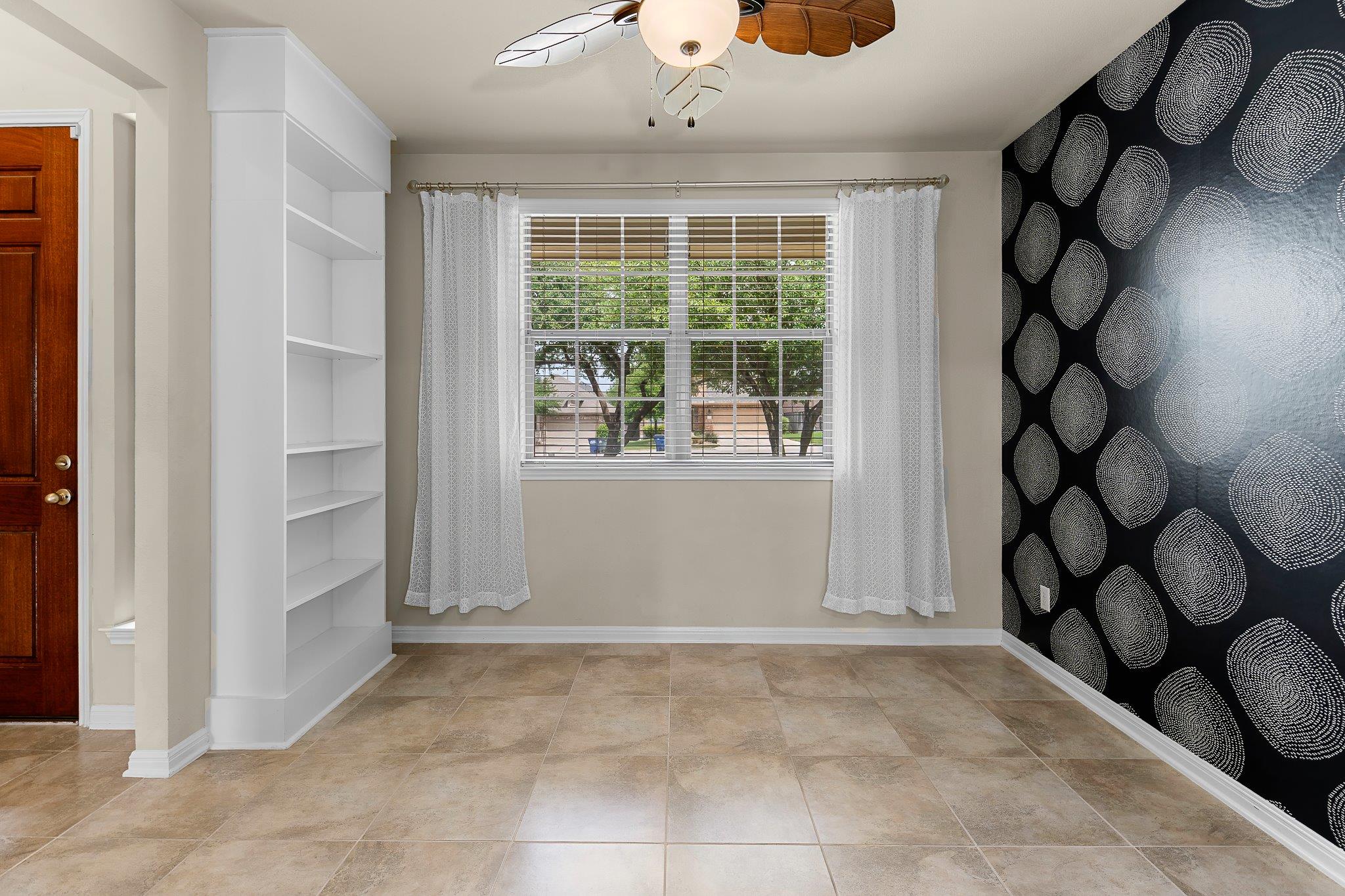 2813 Granite Hill Cv, Leander, TX 78641