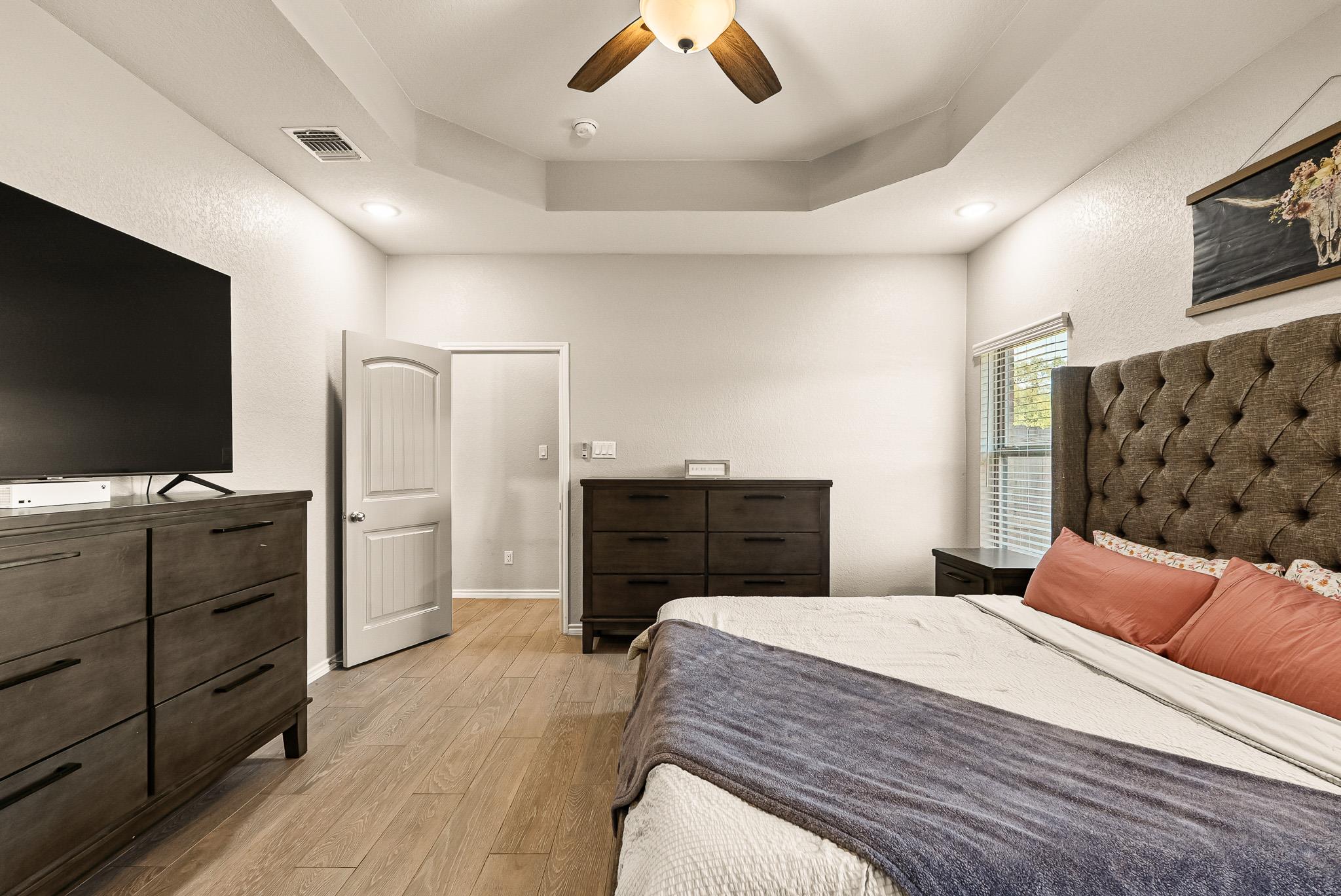 1015 Hickory Ln, Kempner, TX 76539