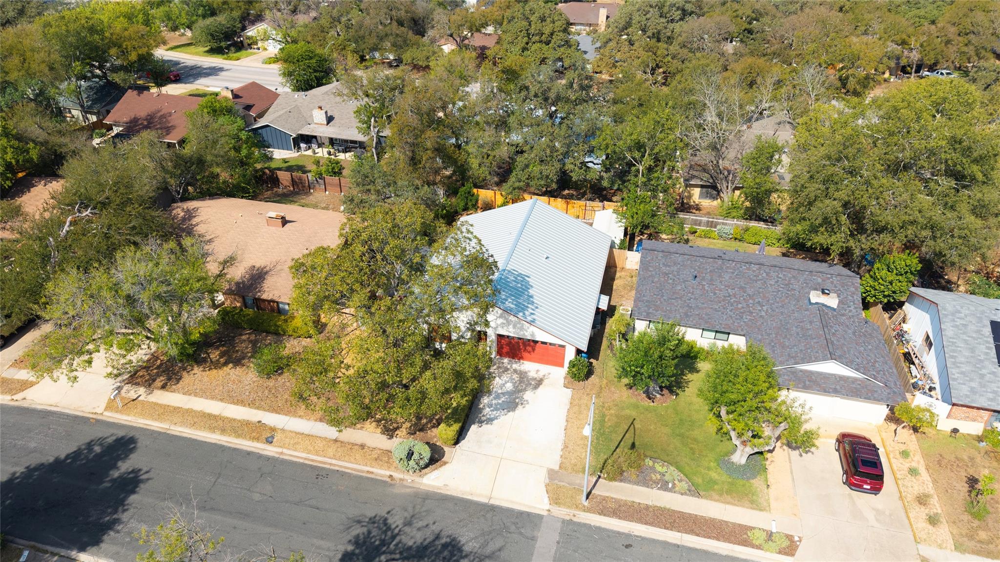 6608 Krollton Dr, Austin, TX 78745