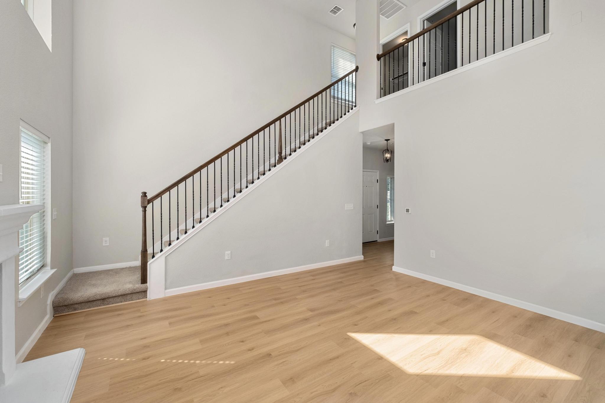 7211 Ray Charles Dr, Austin, TX 78745