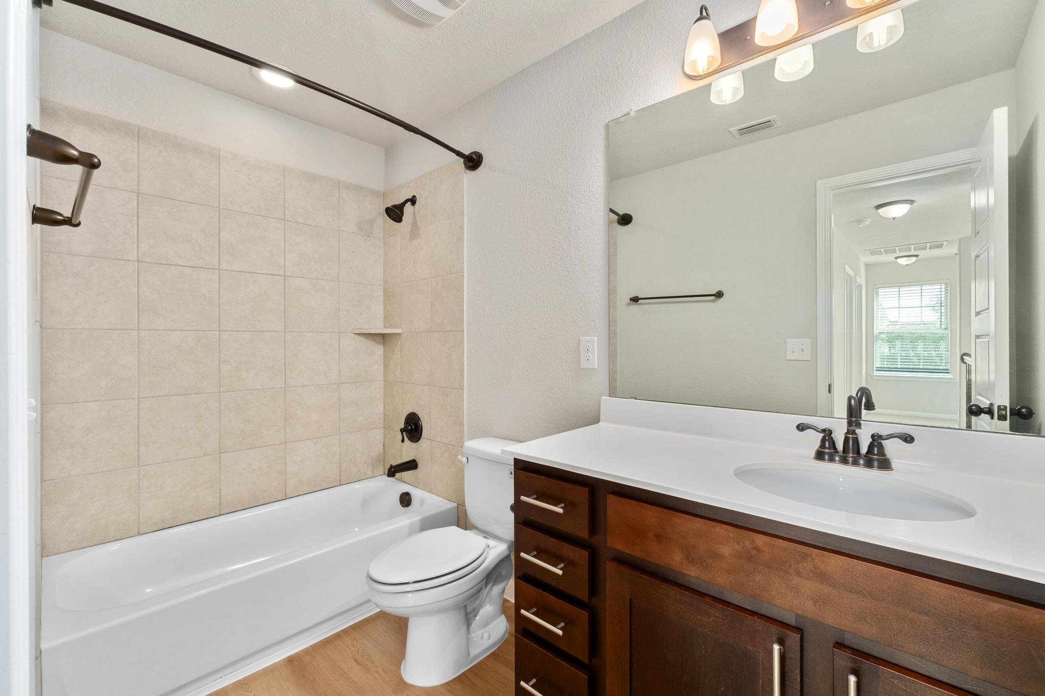 7211 Ray Charles Dr, Austin, TX 78745