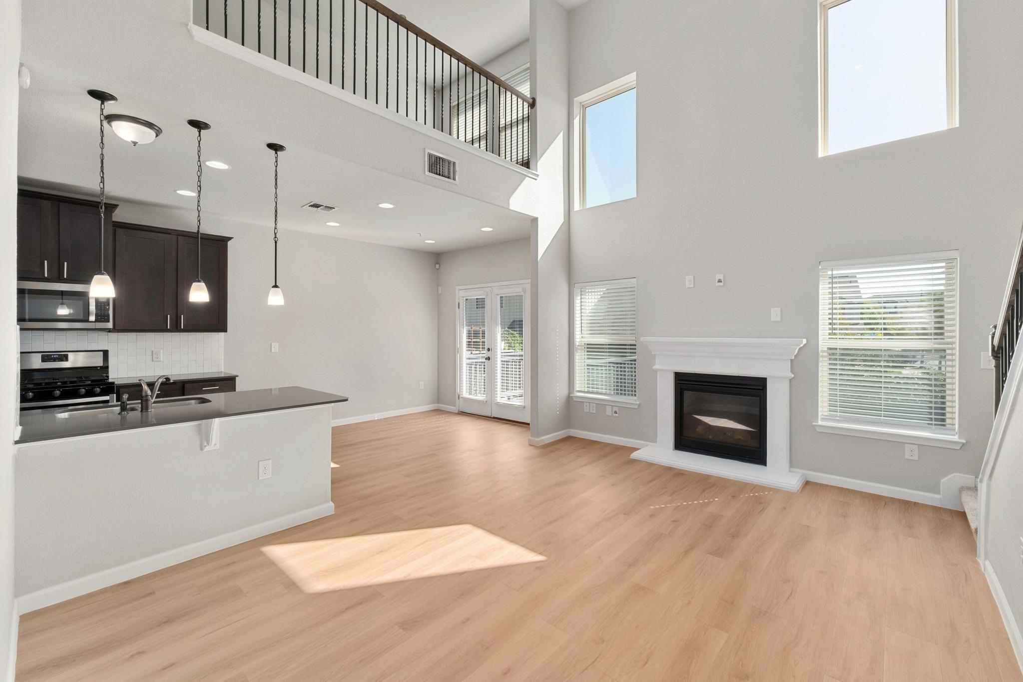 7211 Ray Charles Dr, Austin, TX 78745