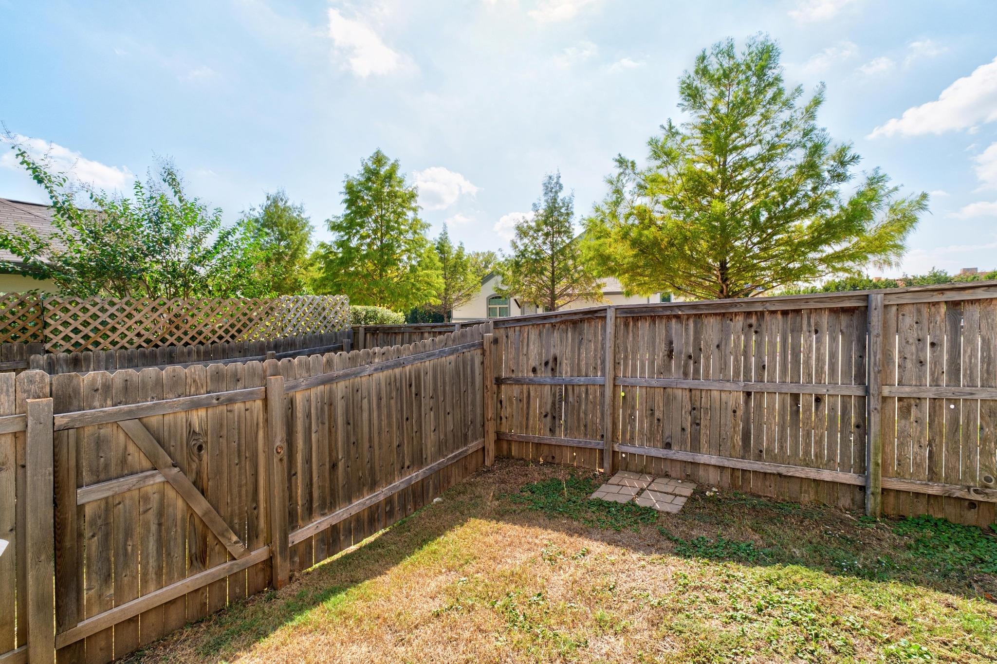 7211 Ray Charles Dr, Austin, TX 78745