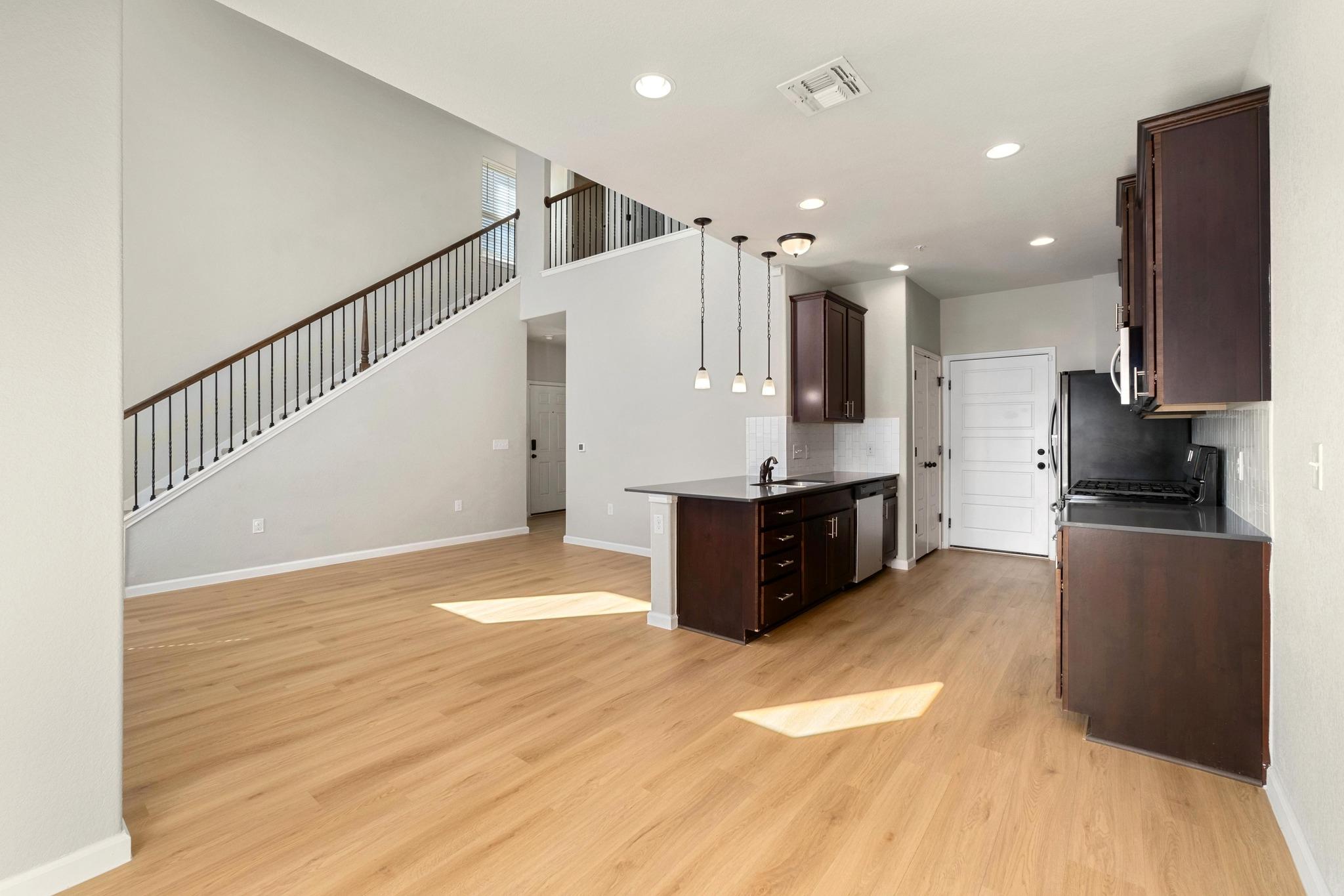 7211 Ray Charles Dr, Austin, TX 78745