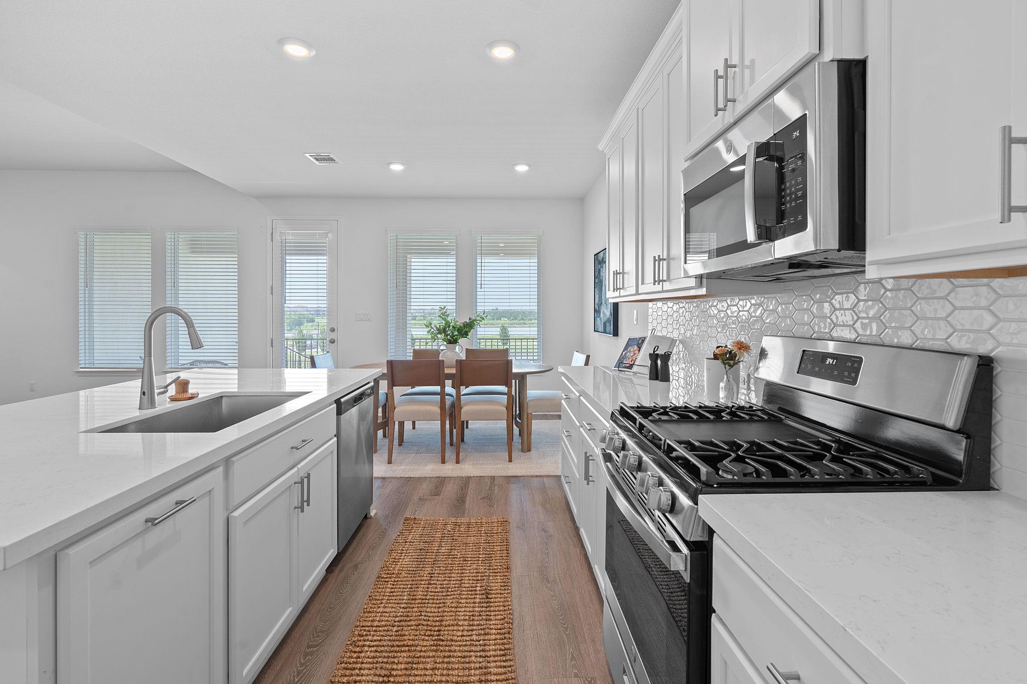 529 Leeward Pass, Leander, TX 78641