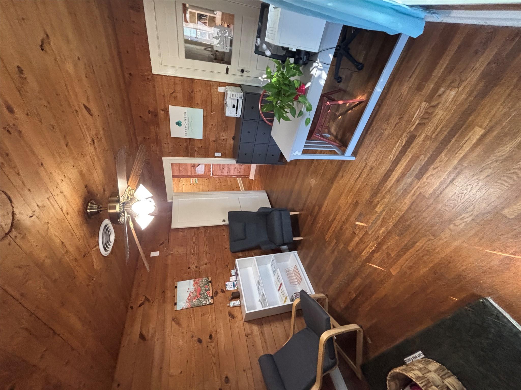 304 E Main St, Round Rock, TX 78664